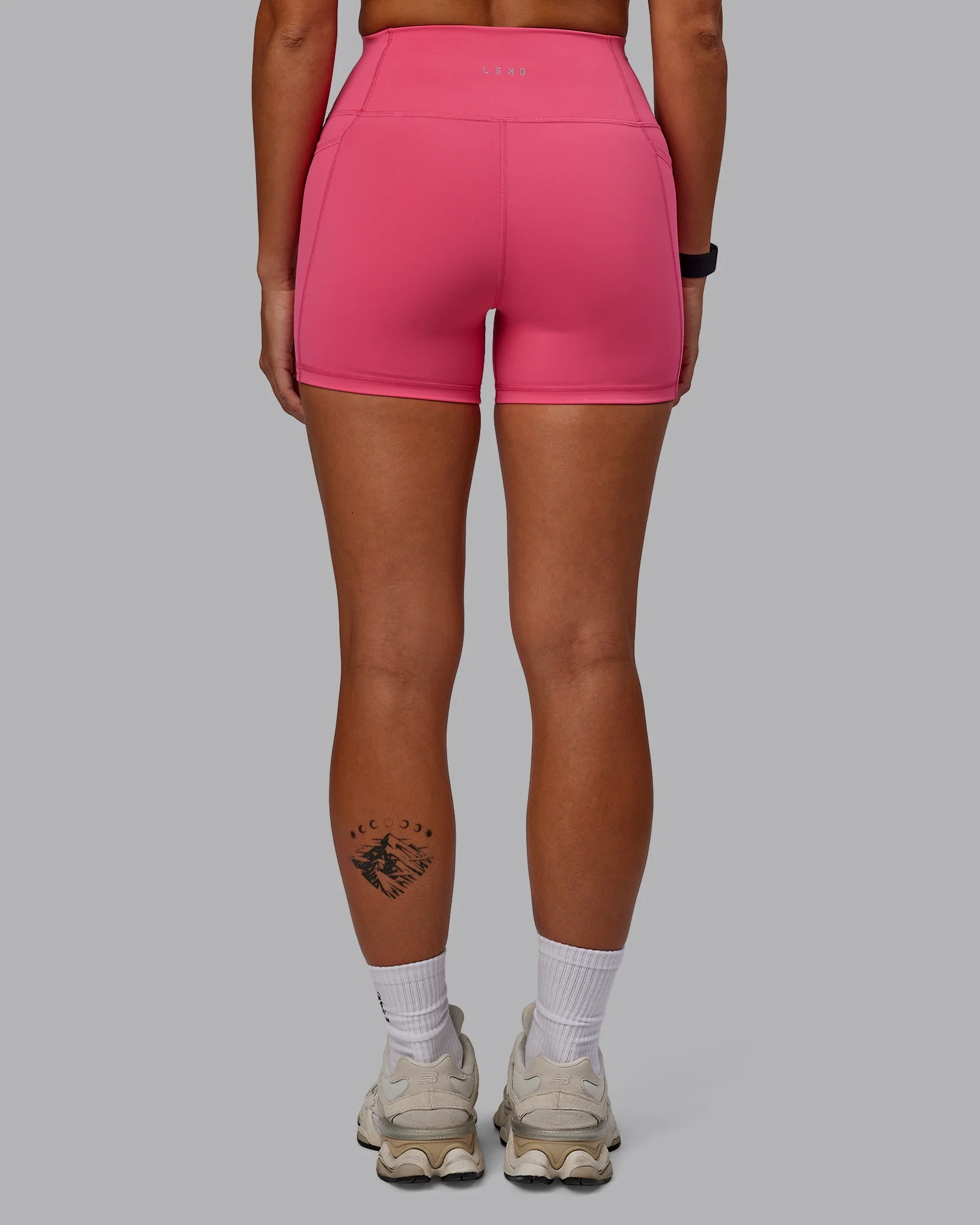 Fusion Ultra High-Rise 4" Short Pockets - Hot Pink