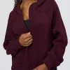19628-pursue-mid-weight-hoodie-cherry-lacquer-4.webp Pursue Mid-Weight Hoodie - Cherry Lacquer