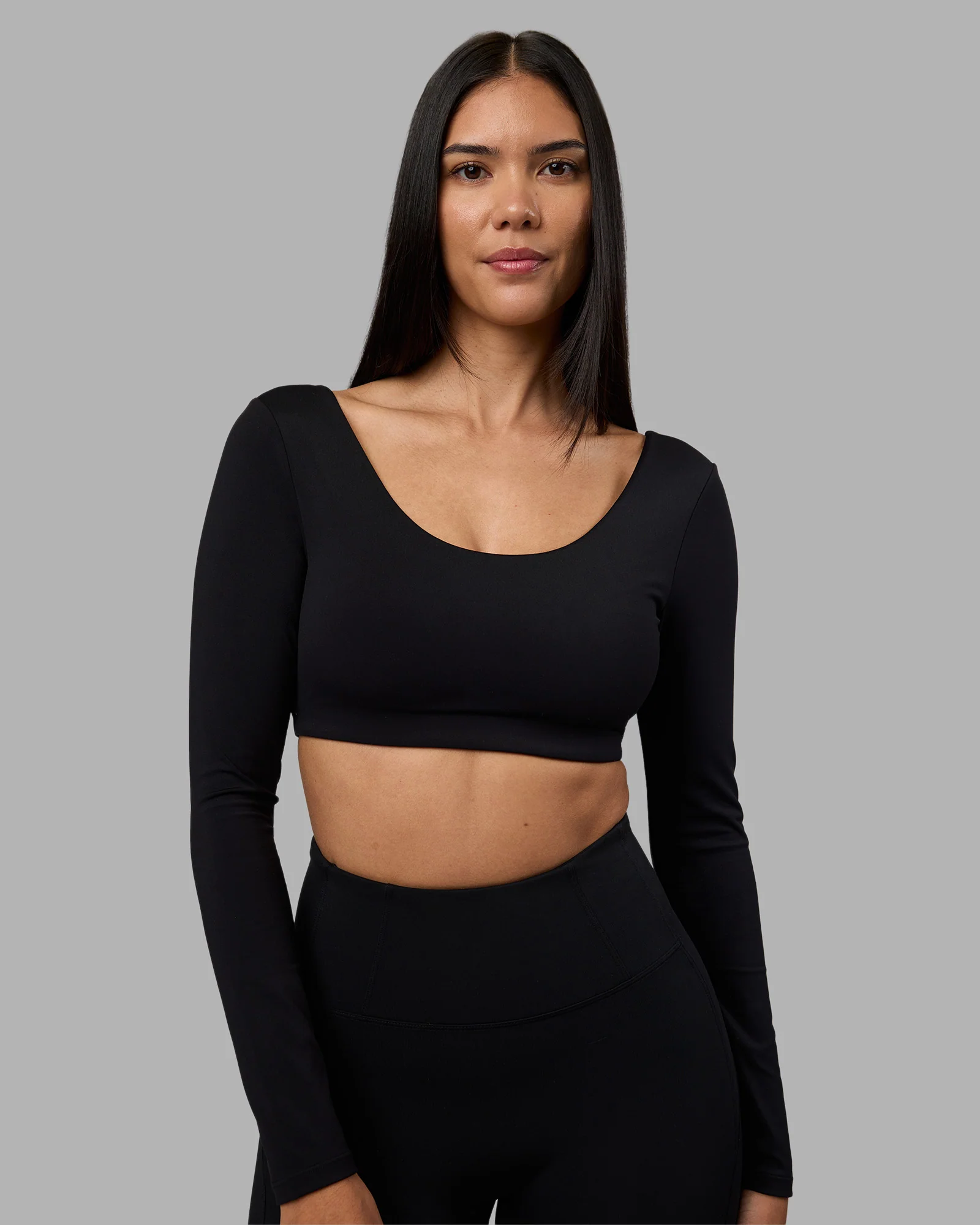 19709-aria-long-sleeve-sports-bra-black-1.webp Aria Long Sleeve Sports Bra - Black