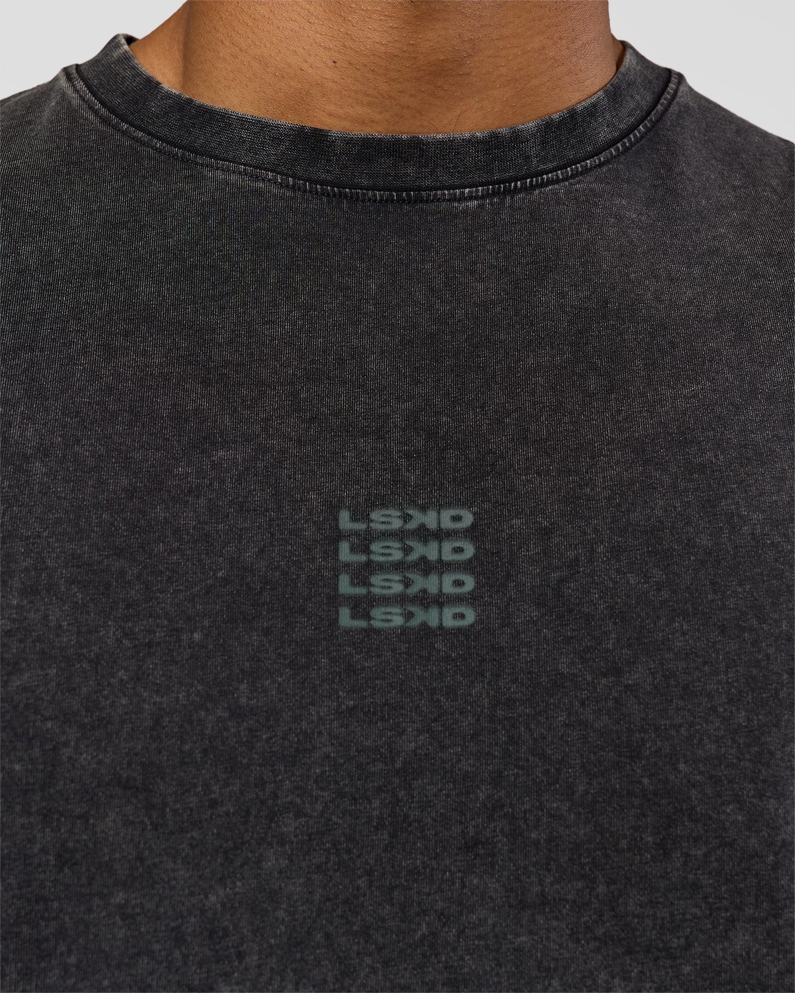 1977-everyday-elevation-flxcotton-oversized-tee-black-washed-carbon-green-3.jpg Everyday Elevation FLXCotton Oversized Tee - Black Washed-Carbon Green
