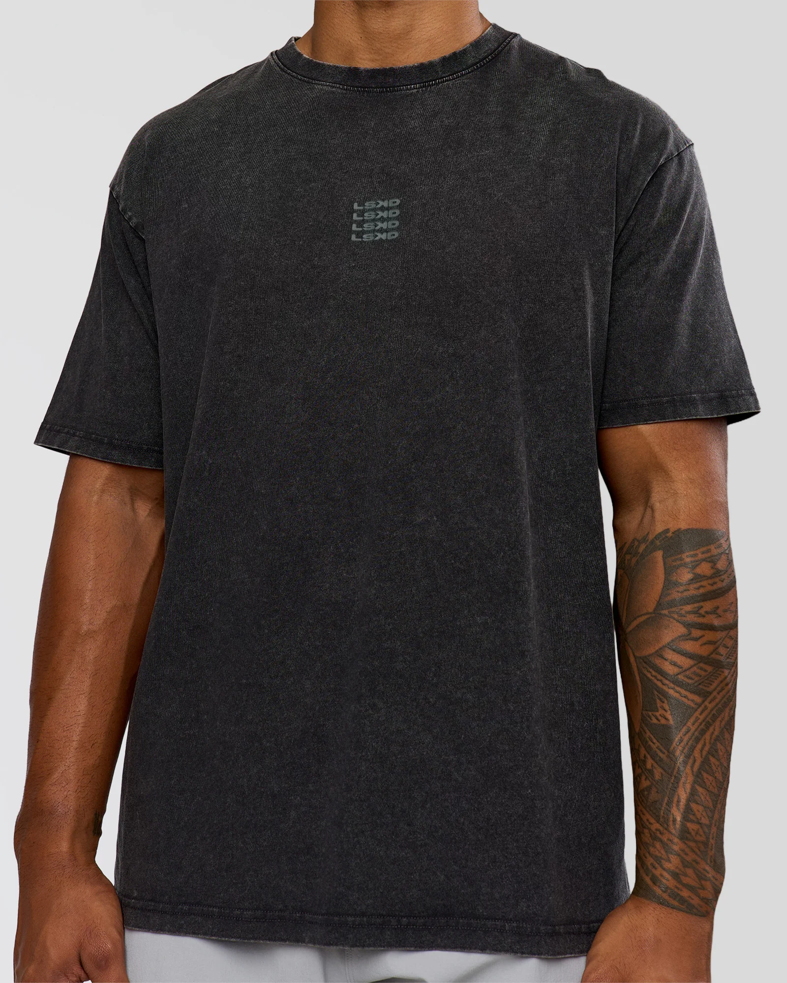 1977-everyday-elevation-flxcotton-oversized-tee-black-washed-carbon-green-8.webp Everyday Elevation FLXCotton Oversized Tee - Black Washed-Carbon Green
