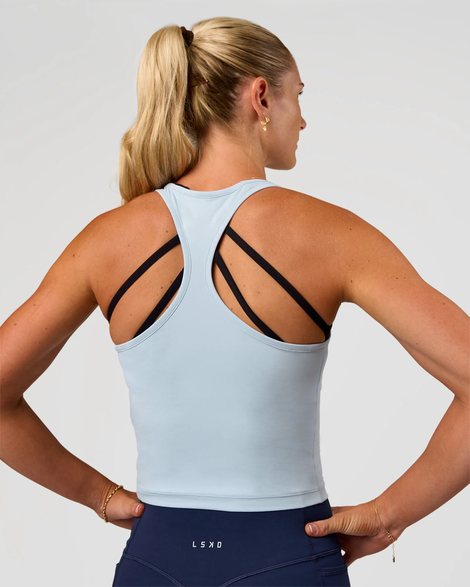 Flow Scoop Neck Performance Tank - Blue Aura