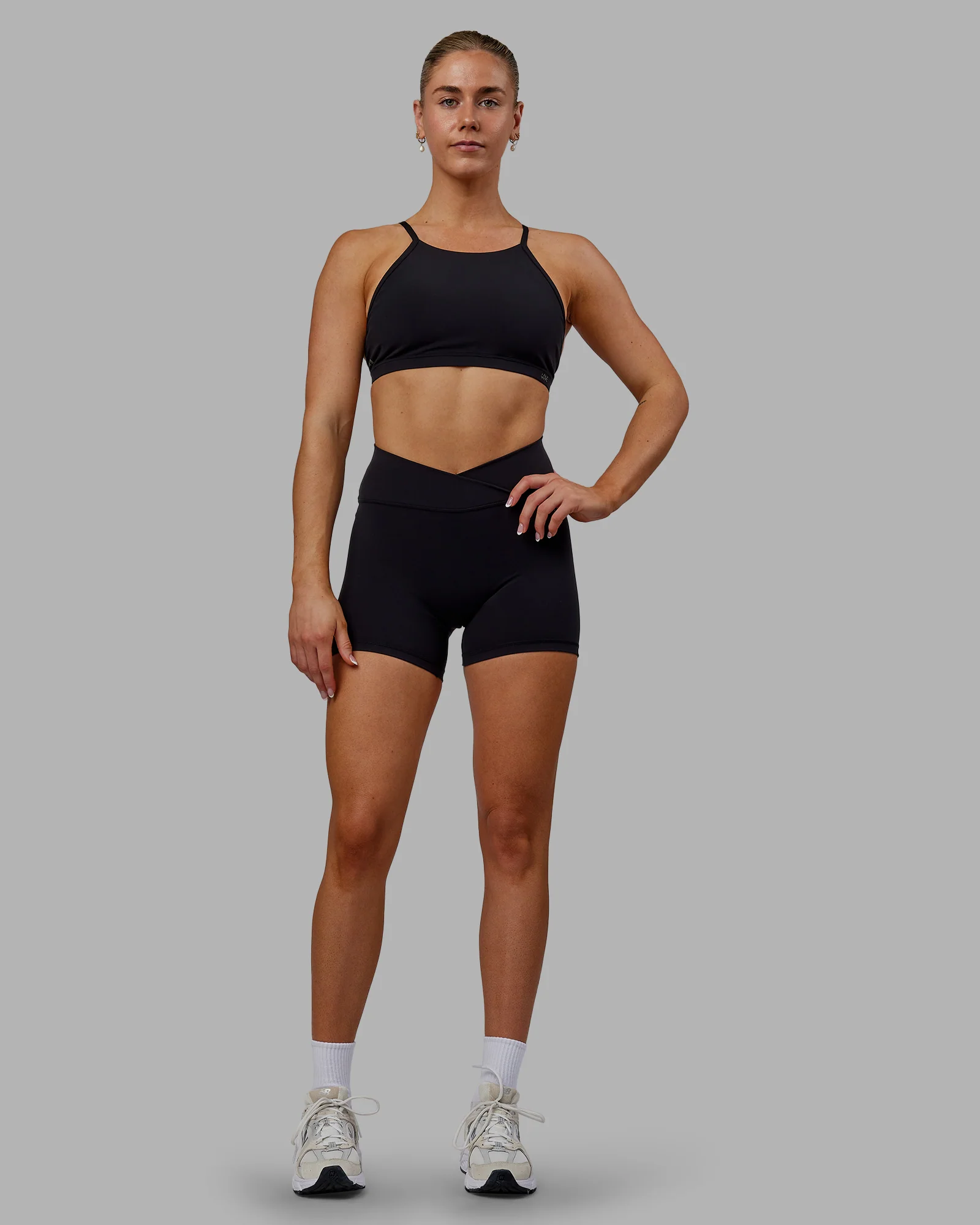 Sara Ares High Neck Sports Bra - Black