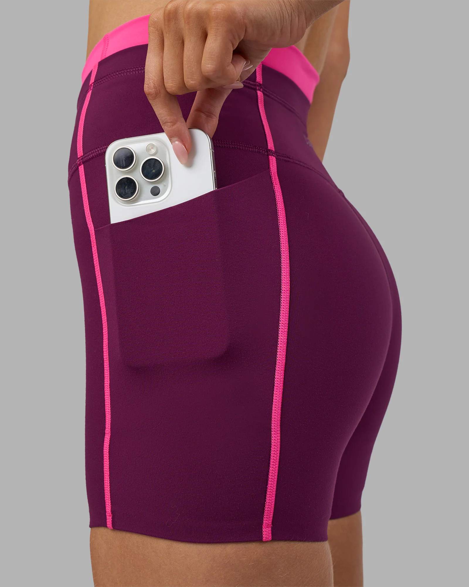 Liberate Contrast High-Rise 4" Short Pockets - Plum Caspia-Ultra Pink