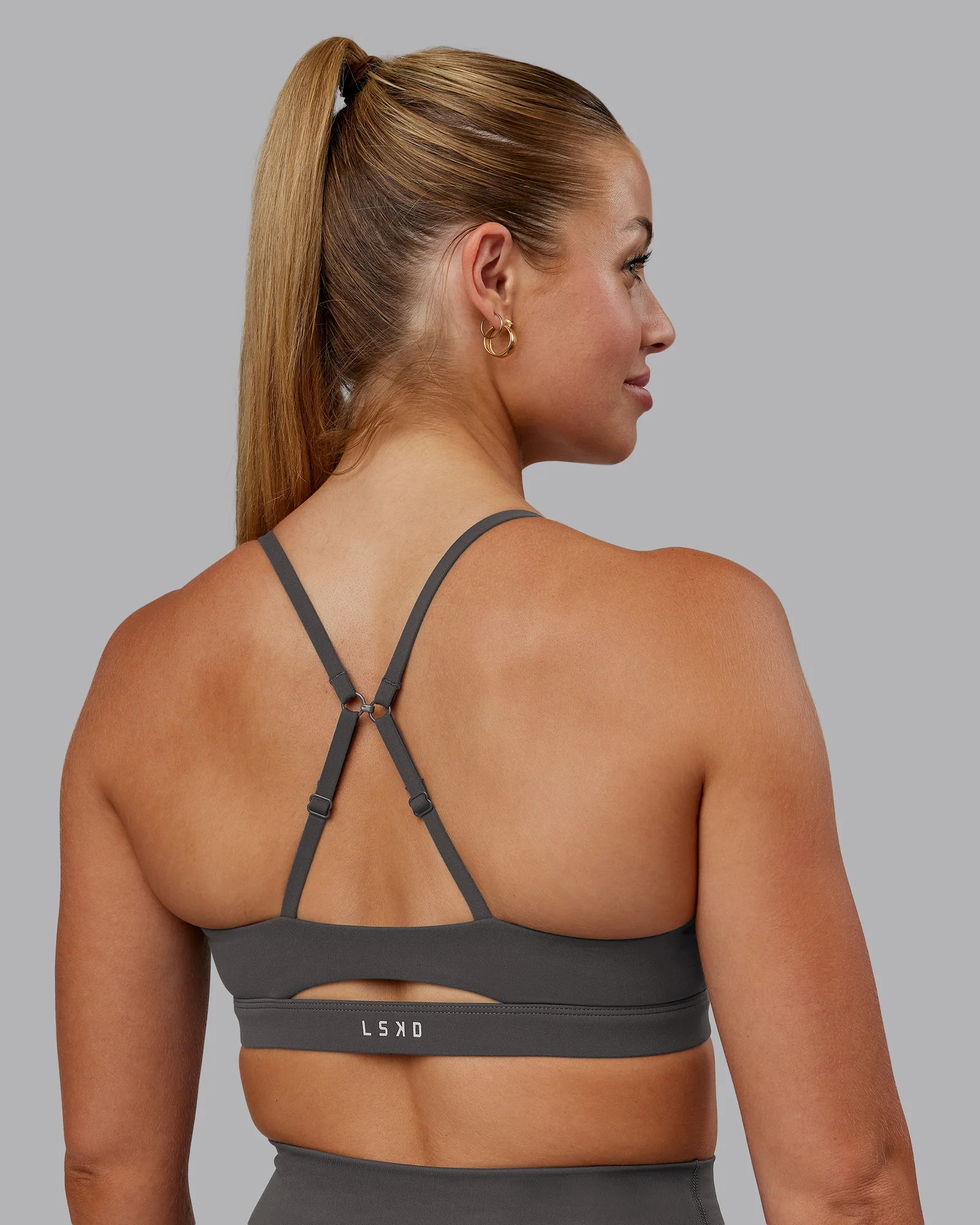 19916-essence-sports-bra-dark-storm-7.webp Essence Sports Bra - Dark Storm