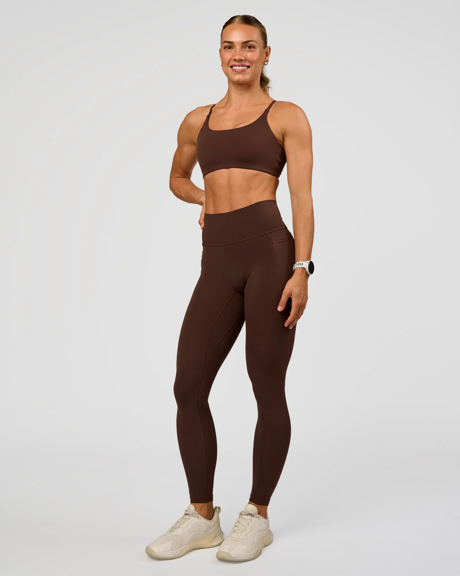 200-twist-sports-bra-hot-chocolate-5.webp Twist Sports Bra - Hot Chocolate