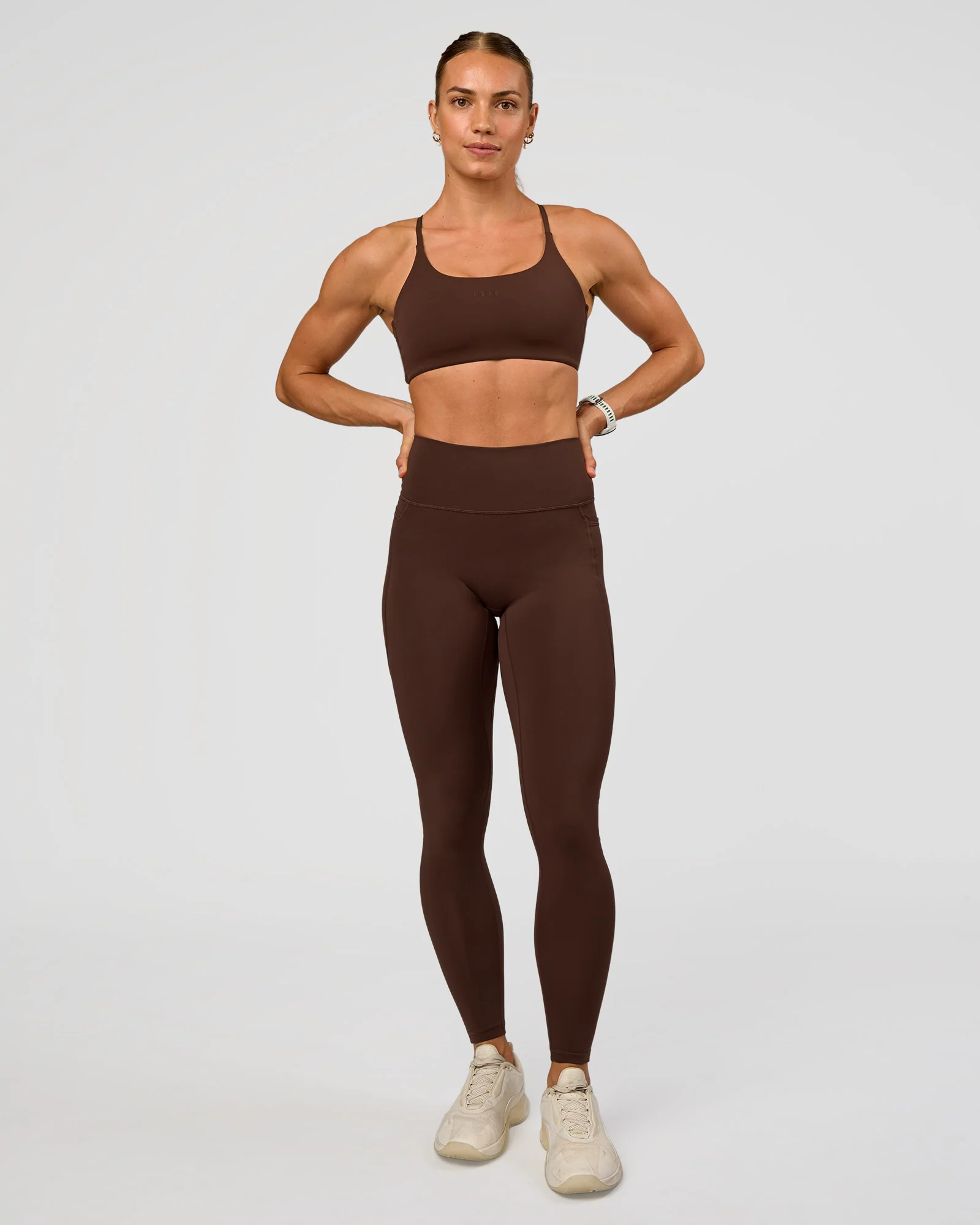 200-twist-sports-bra-hot-chocolate-7.webp Twist Sports Bra - Hot Chocolate