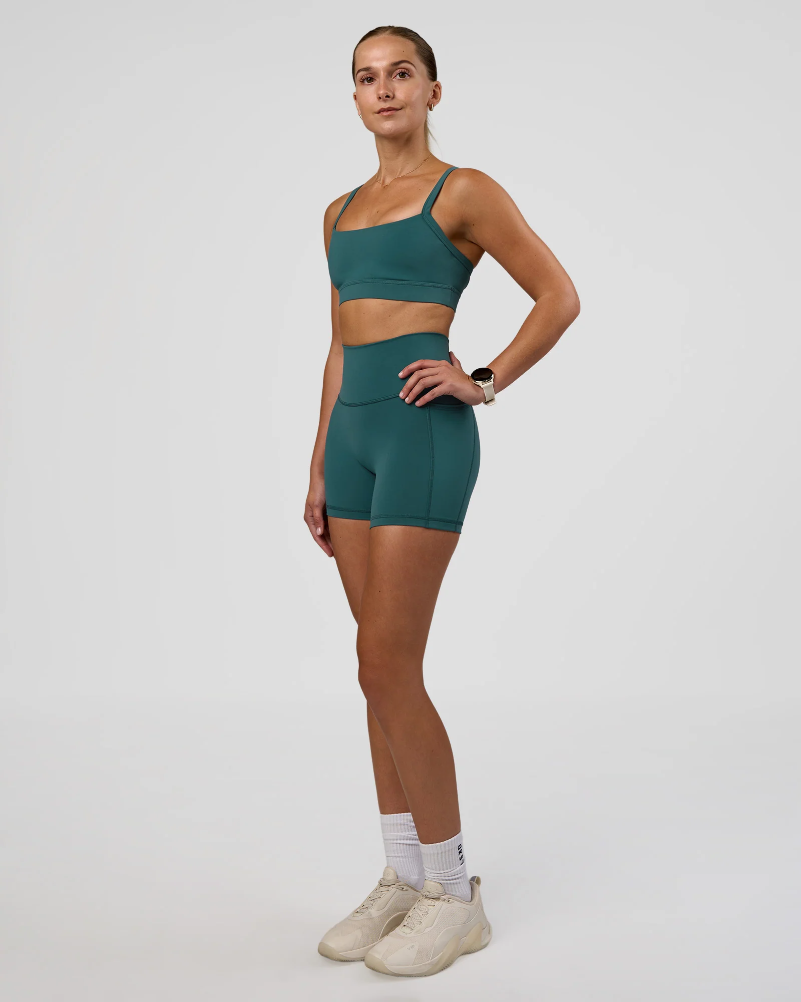 20012-fusion-ultra-high-rise-4-short-pockets-transformative-teal-5.webp Fusion Ultra High-Rise 4" Short Pockets - Transformative Teal