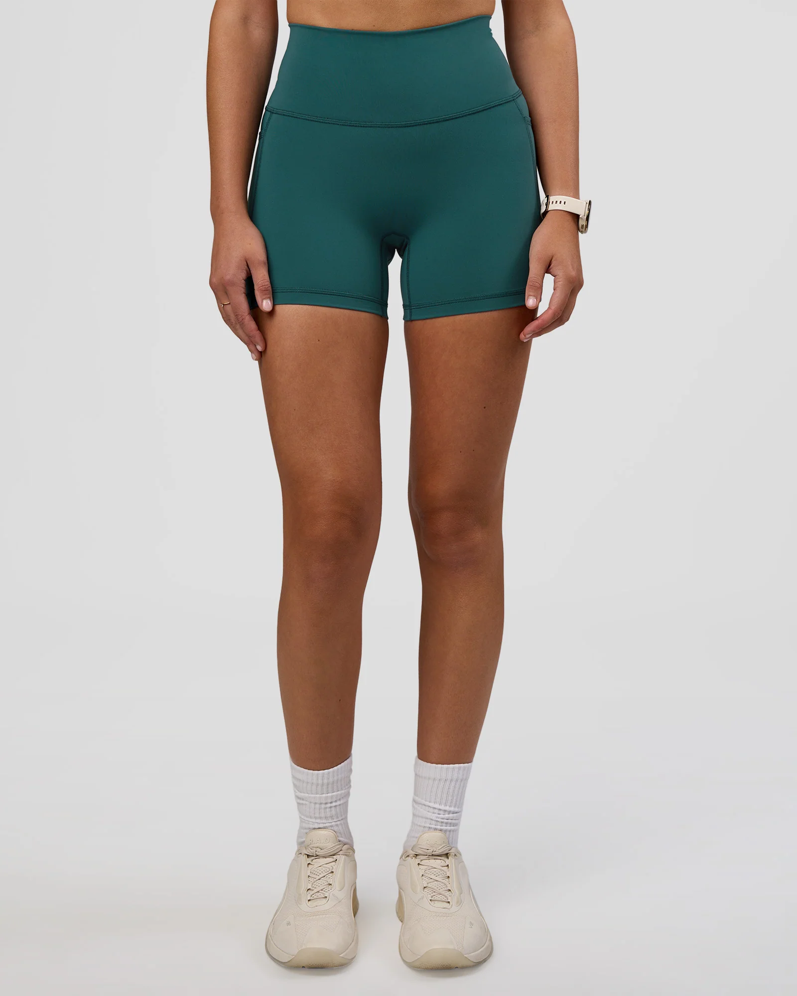 20012-fusion-ultra-high-rise-4-short-pockets-transformative-teal-7.webp Fusion Ultra High-Rise 4" Short Pockets - Transformative Teal
