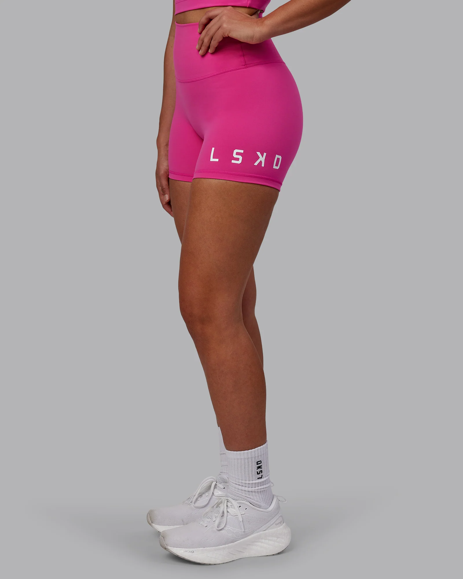 20065-evolved-ultra-high-rise-4-short-fuchsia-pink-white-3.webp Evolved Ultra High-Rise 4" Short - Fuchsia Pink-White