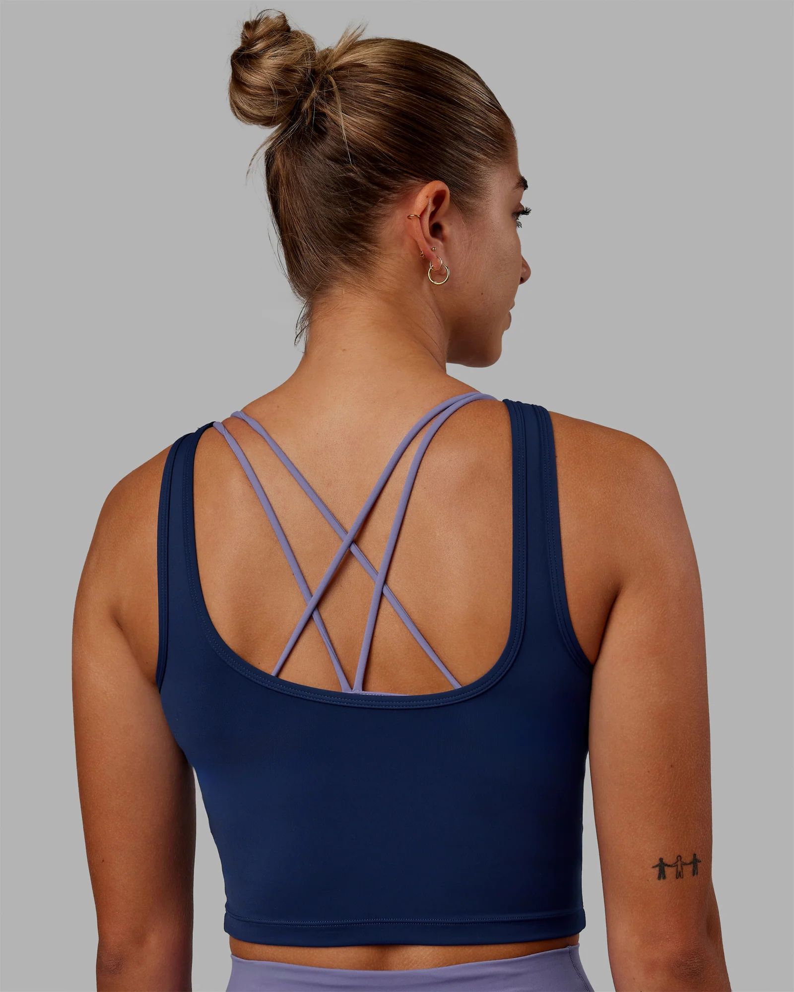 20119-staple-active-cropped-tank-midnight-blue-6.webp Staple Active Cropped Tank - Midnight Blue