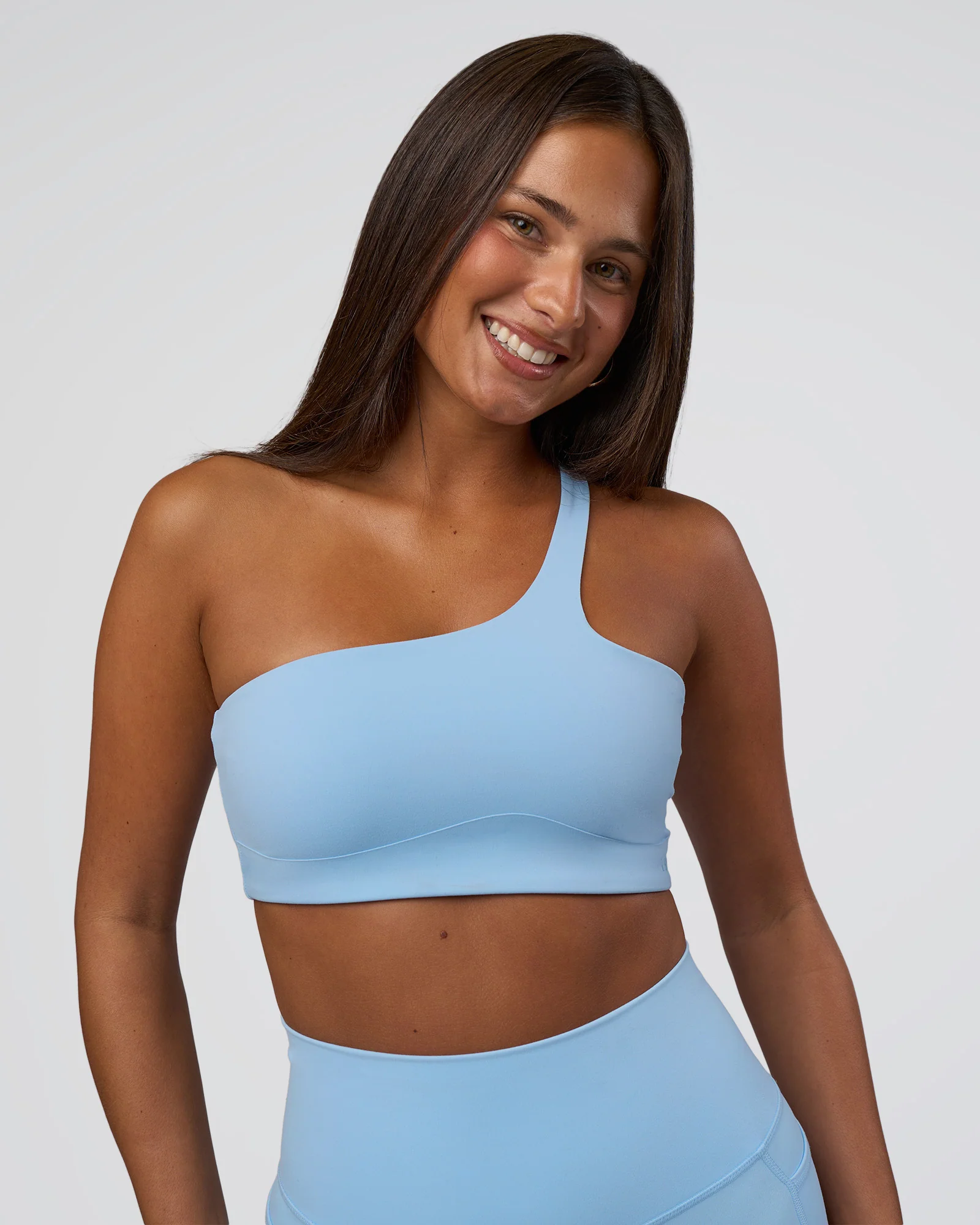 20180-angle-sports-bra-open-air-2.webp Angle Sports Bra - Open Air