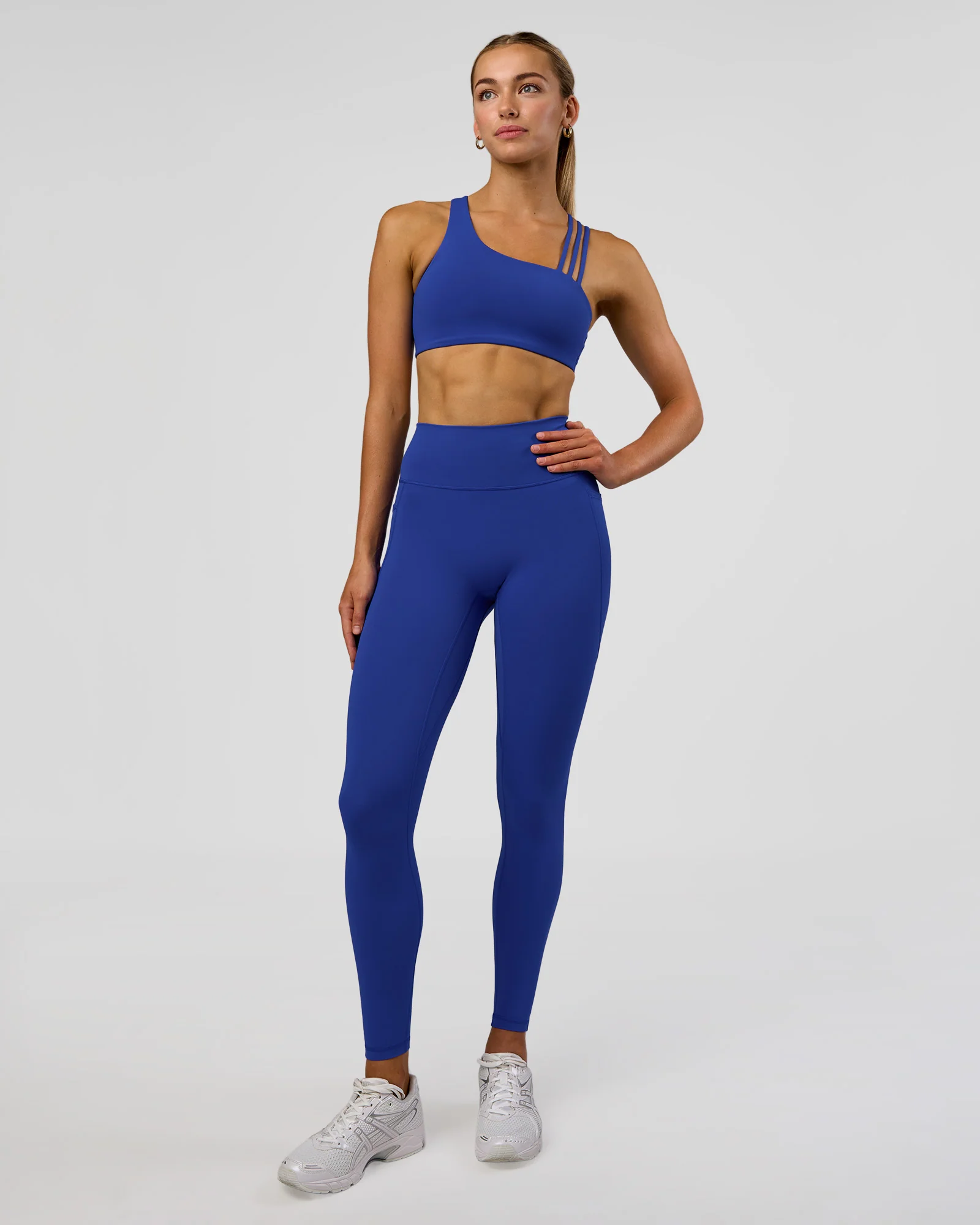 20197-fusion-ultra-high-rise-full-length-legging-pockets-electric-indigo-1.webp Fusion Ultra High-Rise Full Length Legging Pockets - Electric Indigo