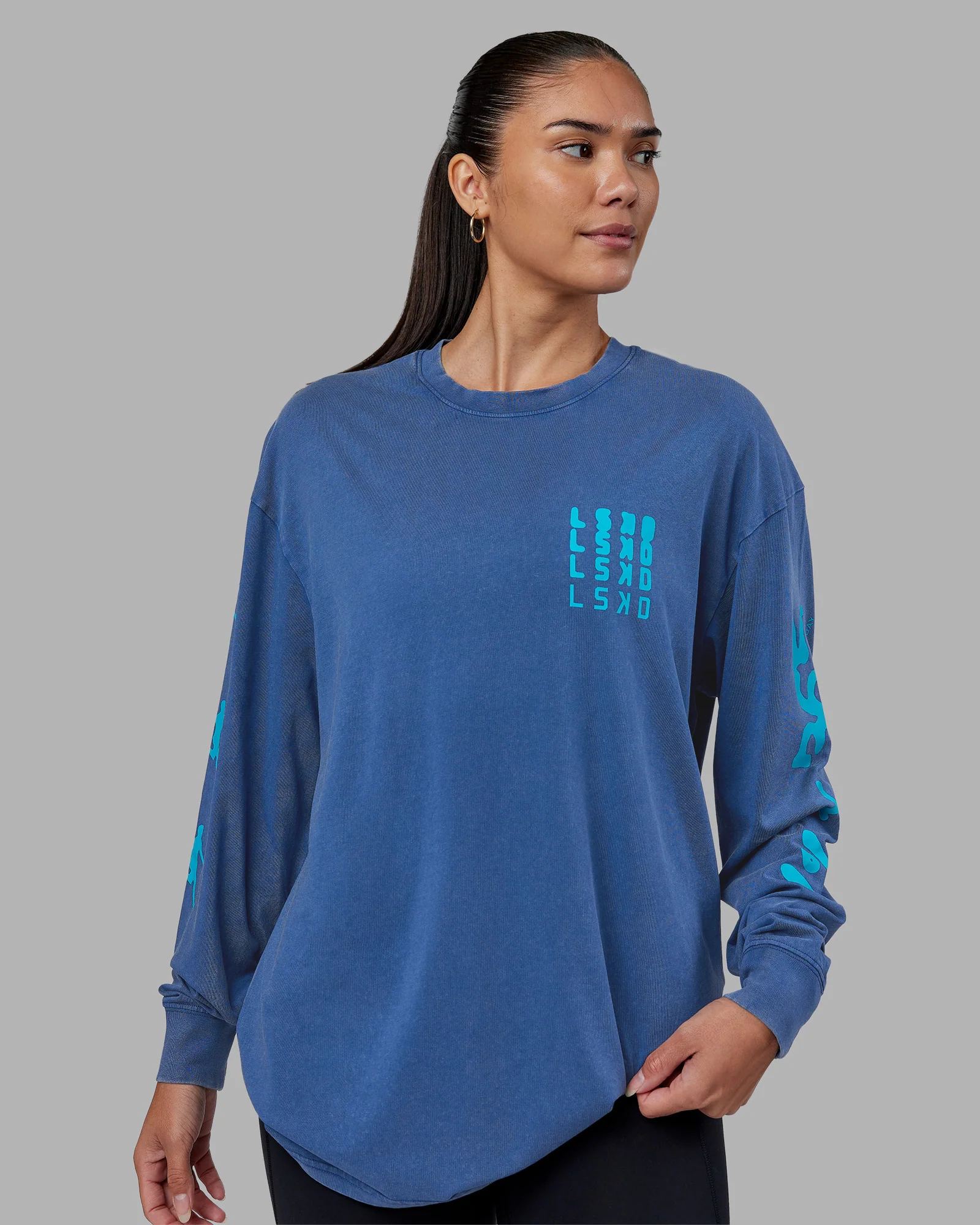20214-inferno-journey-flxcotton-oversized-long-sleeve-tee-midnight-blue-blue-bird-2.webp Inferno Journey FLXCotton Oversized Long Sleeve Tee - Midnight Blue-Blue Bird