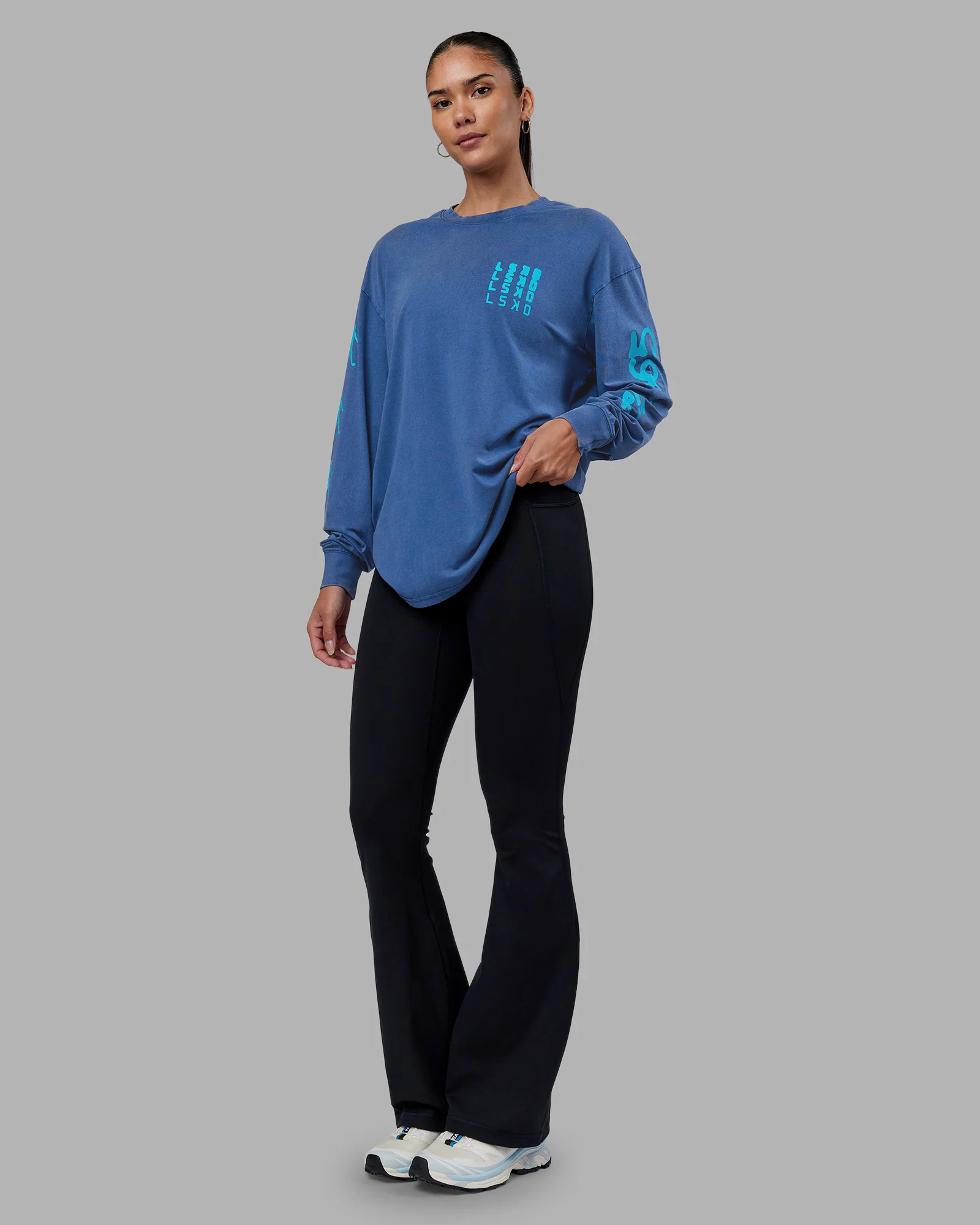 20214-inferno-journey-flxcotton-oversized-long-sleeve-tee-midnight-blue-blue-bird-6.webp Inferno Journey FLXCotton Oversized Long Sleeve Tee - Midnight Blue-Blue Bird