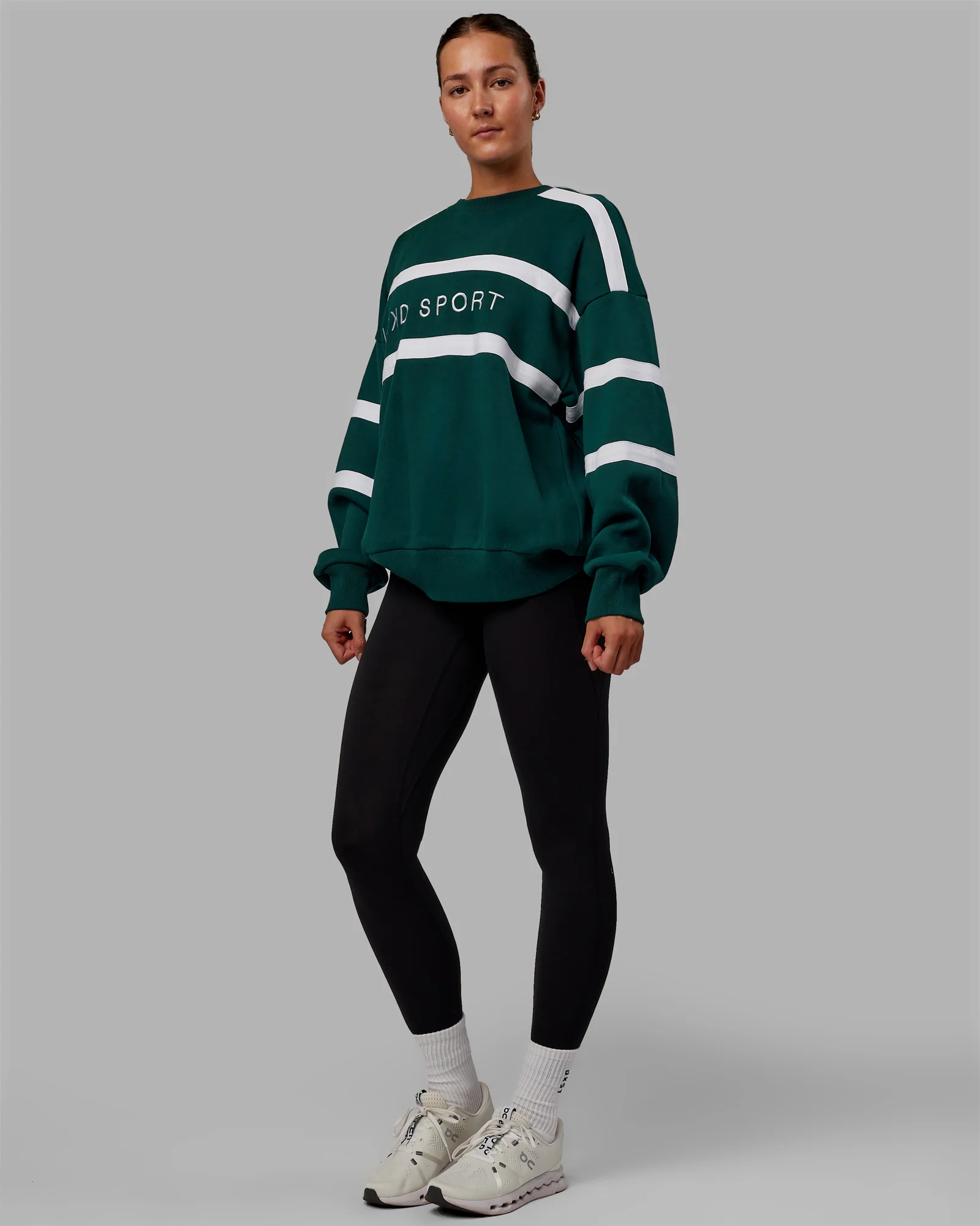 20271-collateral-sweater-oversize-dark-moss-white-3.webp Collateral Sweater Oversize - Dark Moss-White