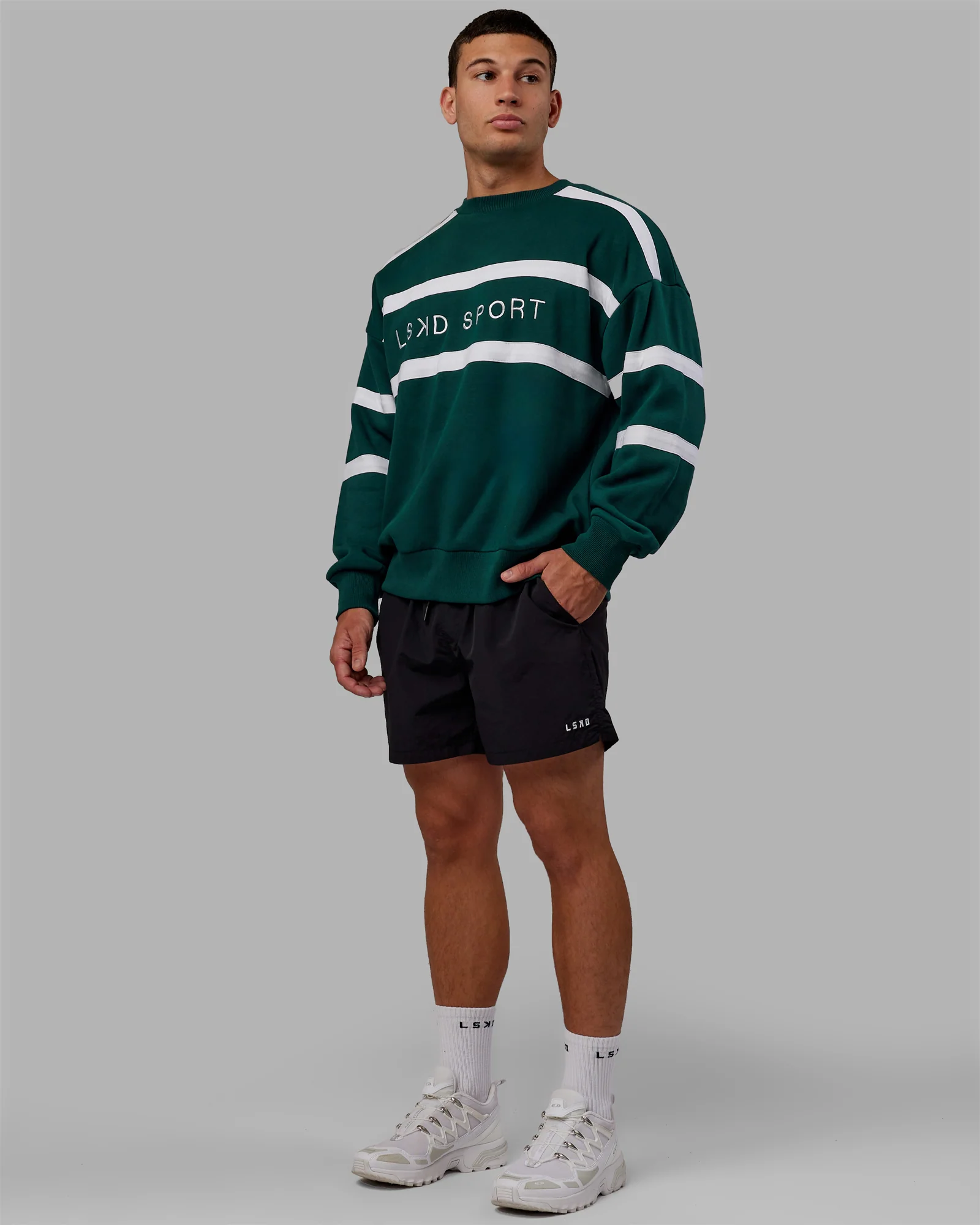20271-collateral-sweater-oversize-dark-moss-white-6.webp Collateral Sweater Oversize - Dark Moss-White