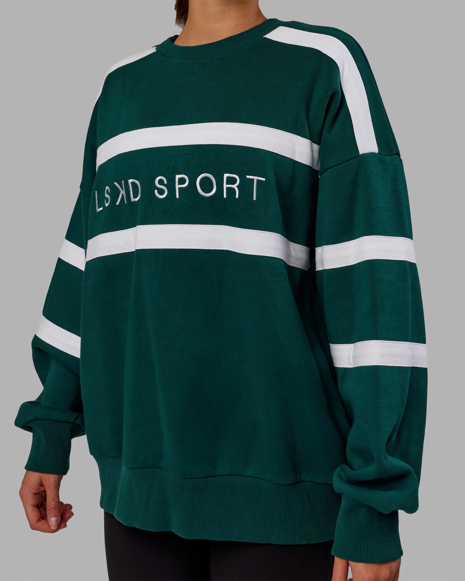 20271-collateral-sweater-oversize-dark-moss-white-7.webp Collateral Sweater Oversize - Dark Moss-White