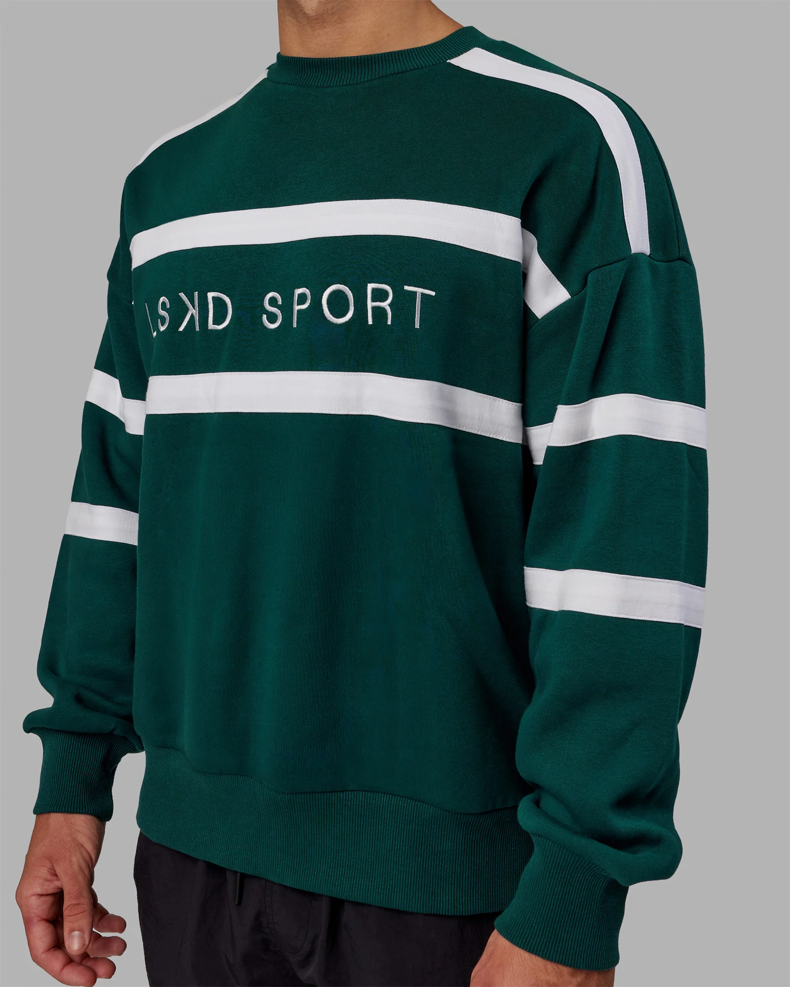 20271-collateral-sweater-oversize-dark-moss-white-8.webp Collateral Sweater Oversize - Dark Moss-White