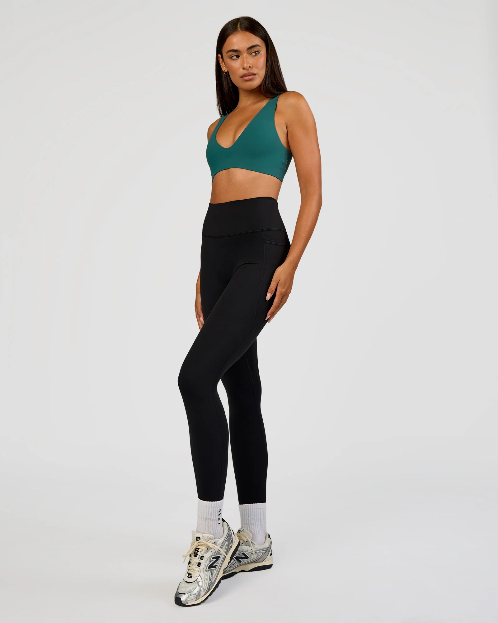 20299-bend-flx-plunge-sports-bra-transformative-teal-9.webp Bend & FLX Plunge Sports Bra - Transformative Teal