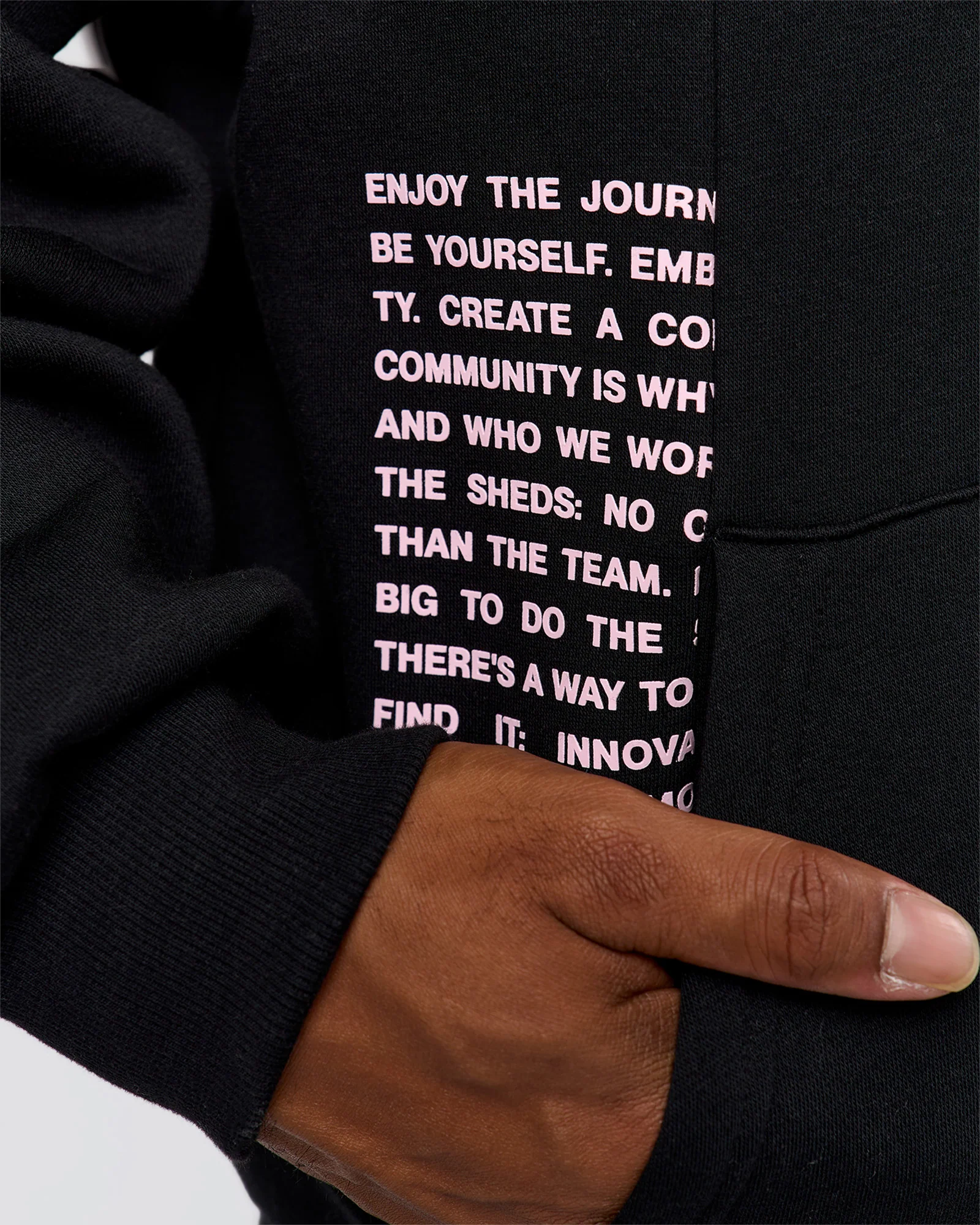 2048-deconstructed-fleece-hoodie-caviar-marshmallow-pale-lilac-7.webp Deconstructed Fleece Hoodie - Caviar-Marshmallow-Pale Lilac