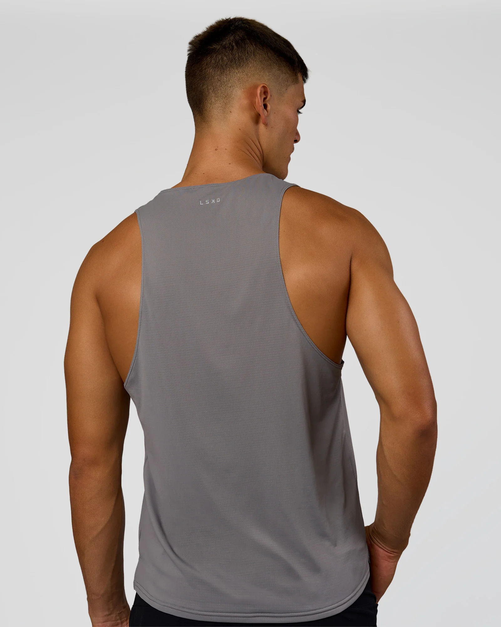 20553-pace-running-tank-3.0-storm-front-5.webp Pace Running Tank 3.0 - Storm Front
