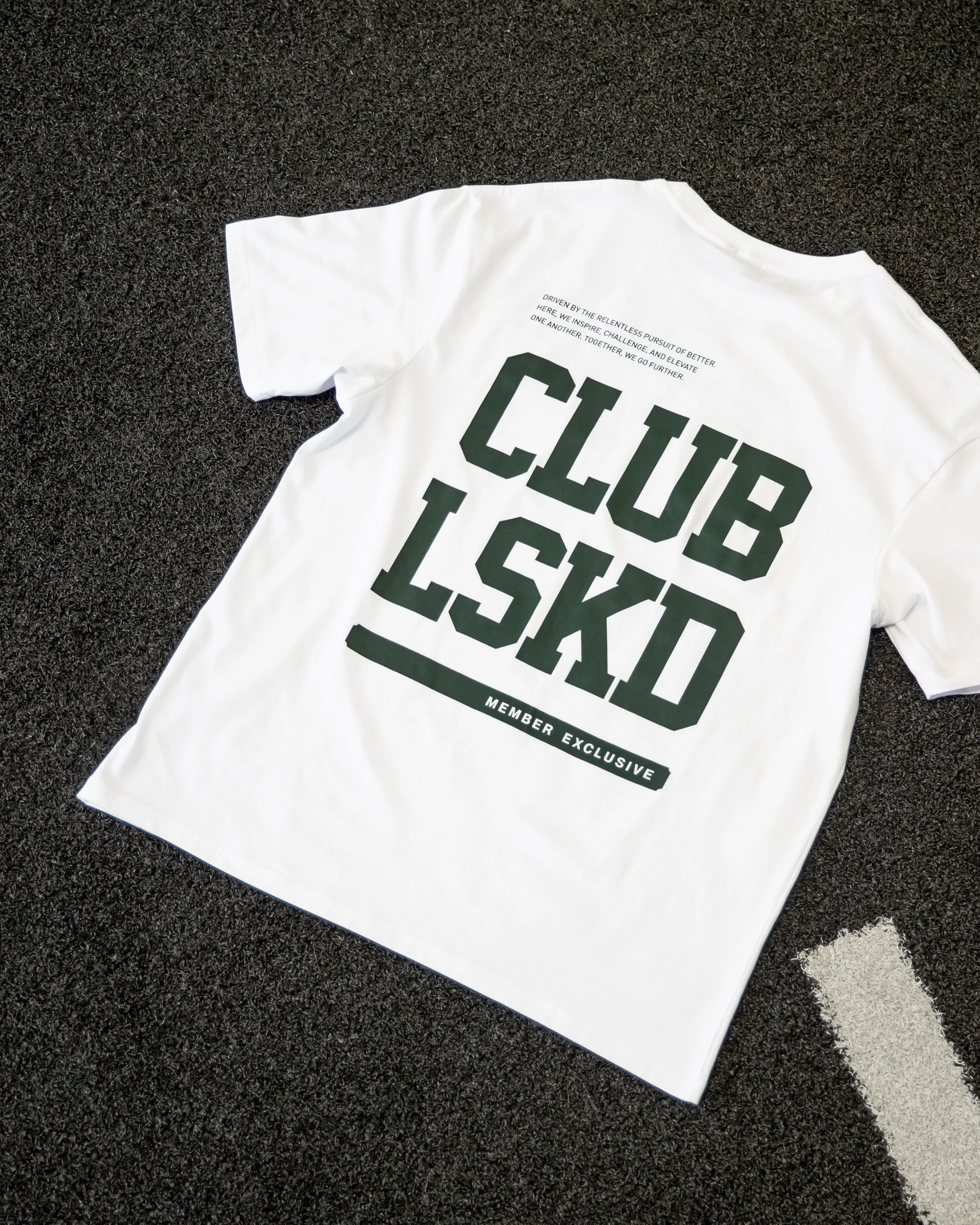 20579-club-lskd-tee-flxcotton-oversize-white-1.webp Club LSKD Tee FLXCotton Oversize - White