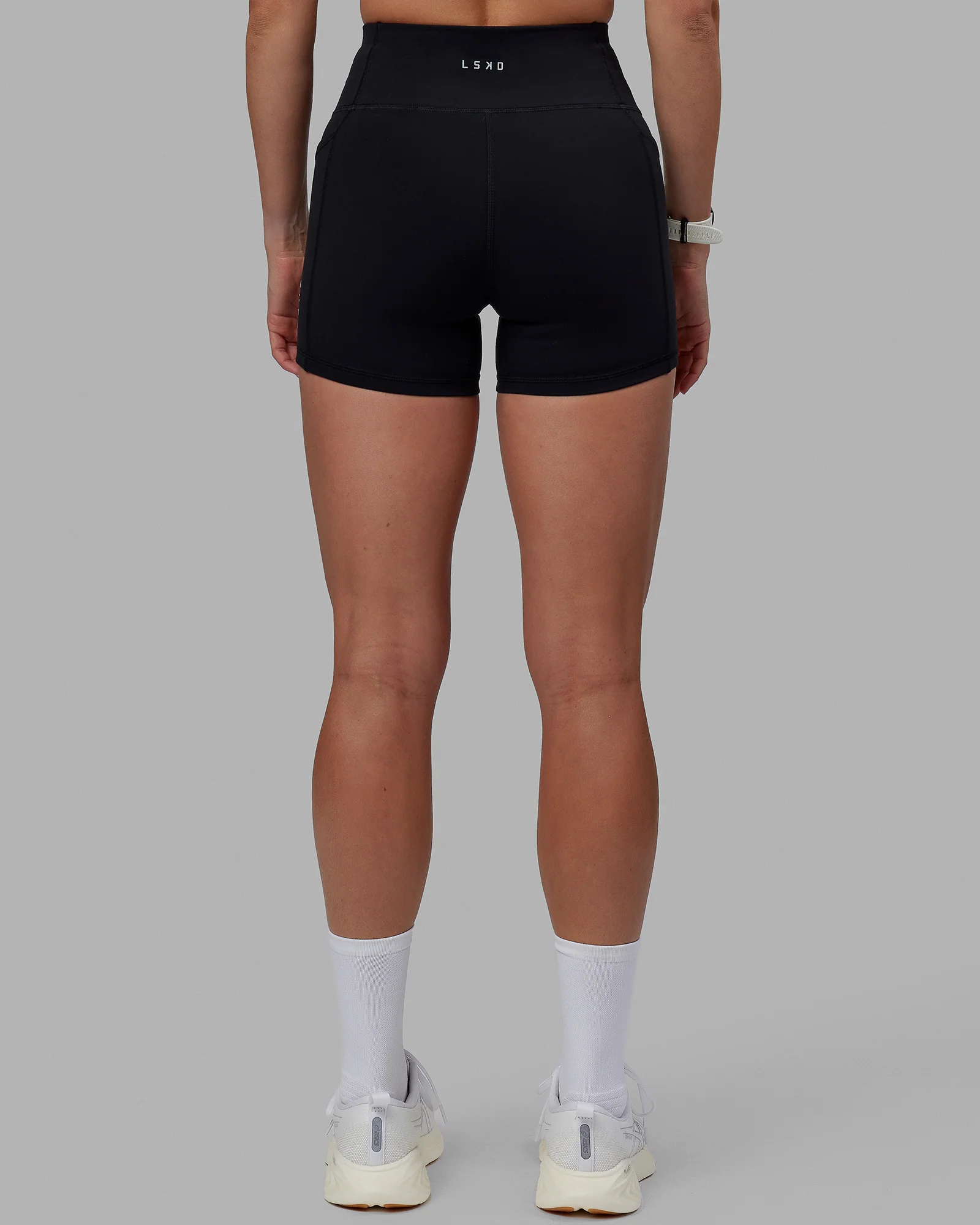 20633-o.g.-rep-ultra-high-rise-4-short-pockets-black-white-4.webp O.G. Rep Ultra High-Rise 4" Short Pockets - Black-White