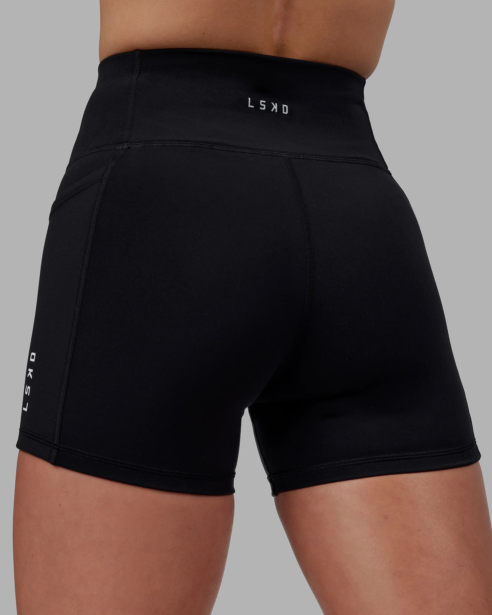 20633-o.g.-rep-ultra-high-rise-4-short-pockets-black-white-5.webp O.G. Rep Ultra High-Rise 4" Short Pockets - Black-White