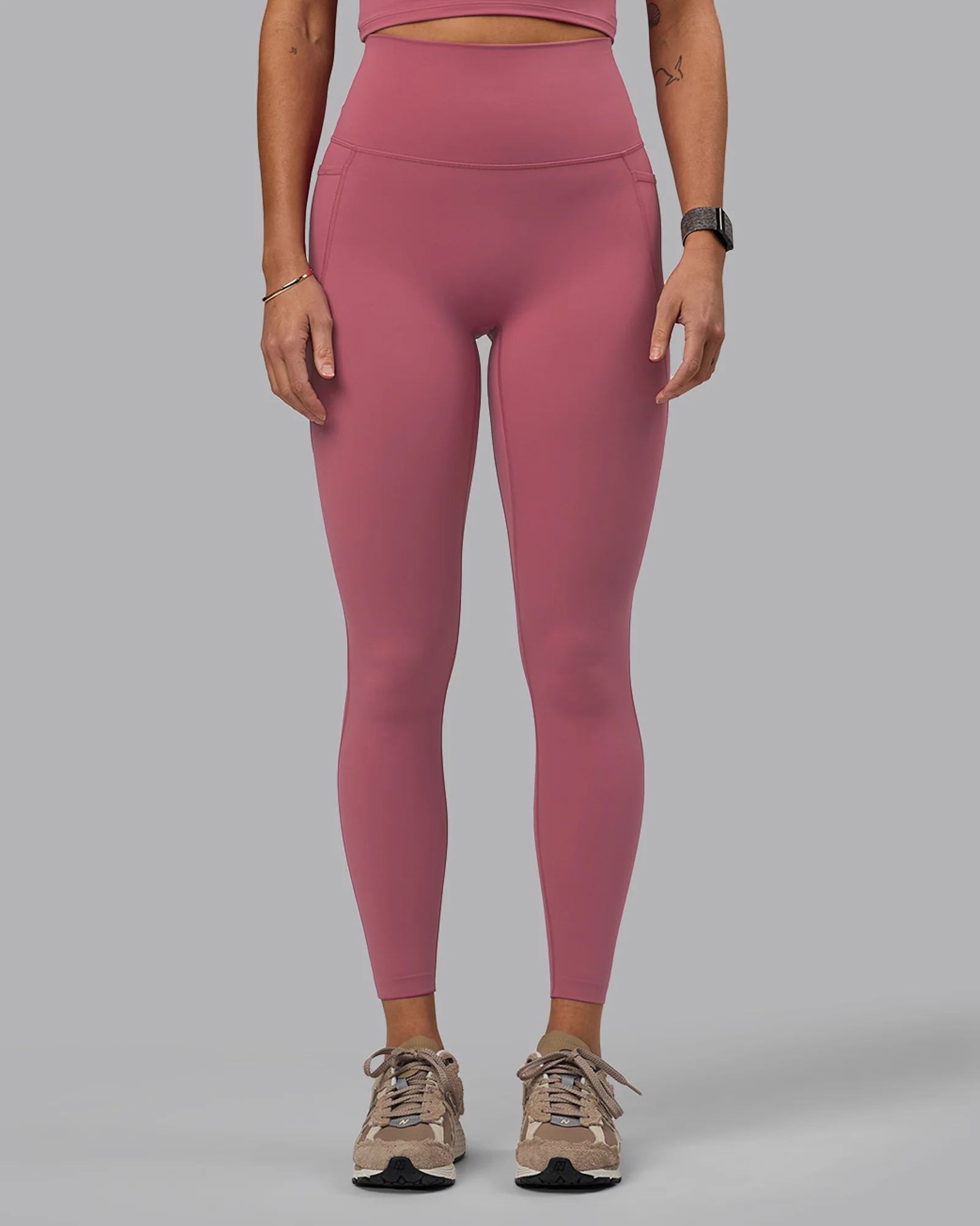 20725-elixir-ultra-high-rise-full-length-legging-pockets-mauve-haze-1.webp Elixir Ultra High-Rise Full Length Legging Pockets - Mauve Haze