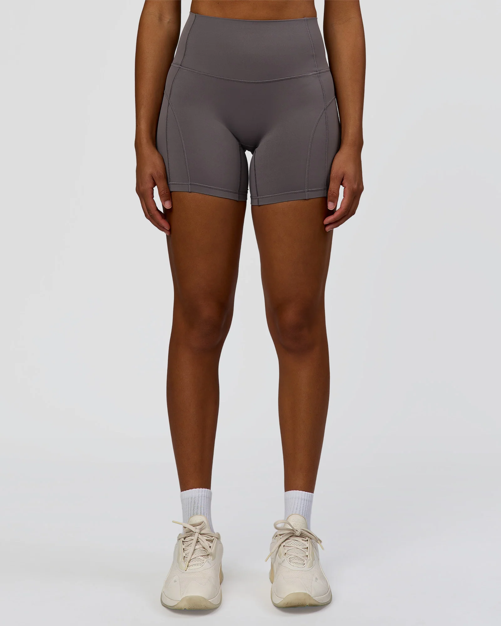 Bend High-Rise 4" Short - Duskstone