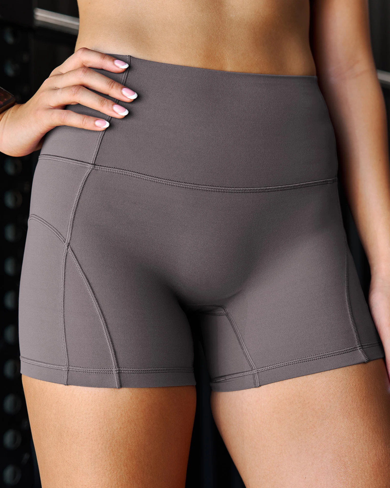 Bend High-Rise 4" Short - Duskstone