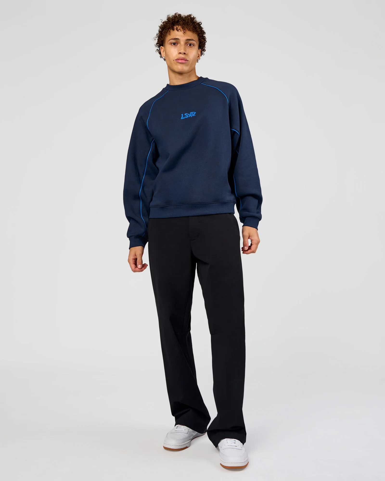 20926-axis-boxy-crew-sweater-future-navy-palace-blue-10.webp Axis Boxy Crew Sweater - Future Navy-Palace Blue