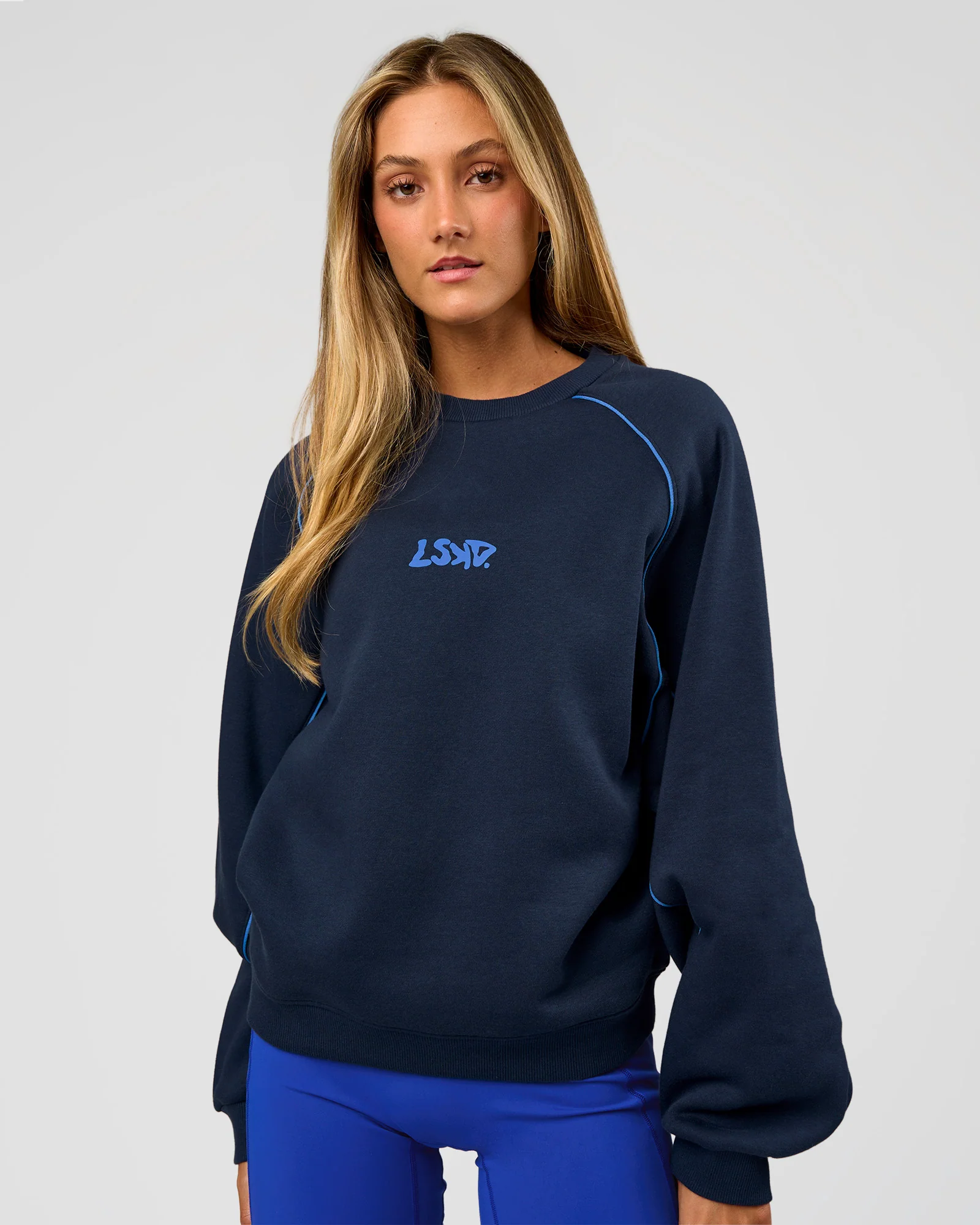20926-axis-boxy-crew-sweater-future-navy-palace-blue-4.webp Axis Boxy Crew Sweater - Future Navy-Palace Blue