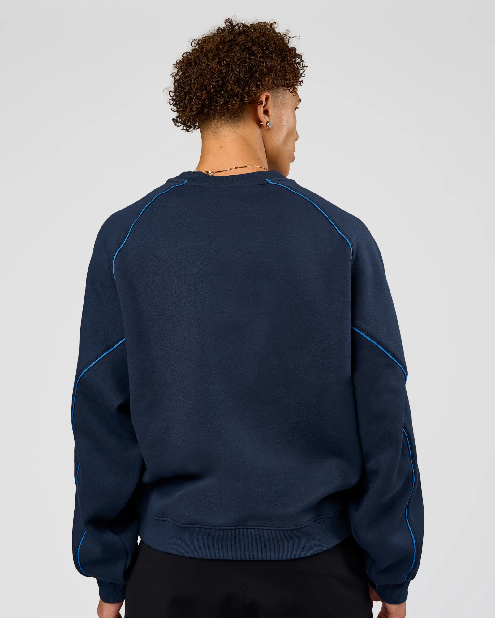 20926-axis-boxy-crew-sweater-future-navy-palace-blue-6.webp Axis Boxy Crew Sweater - Future Navy-Palace Blue