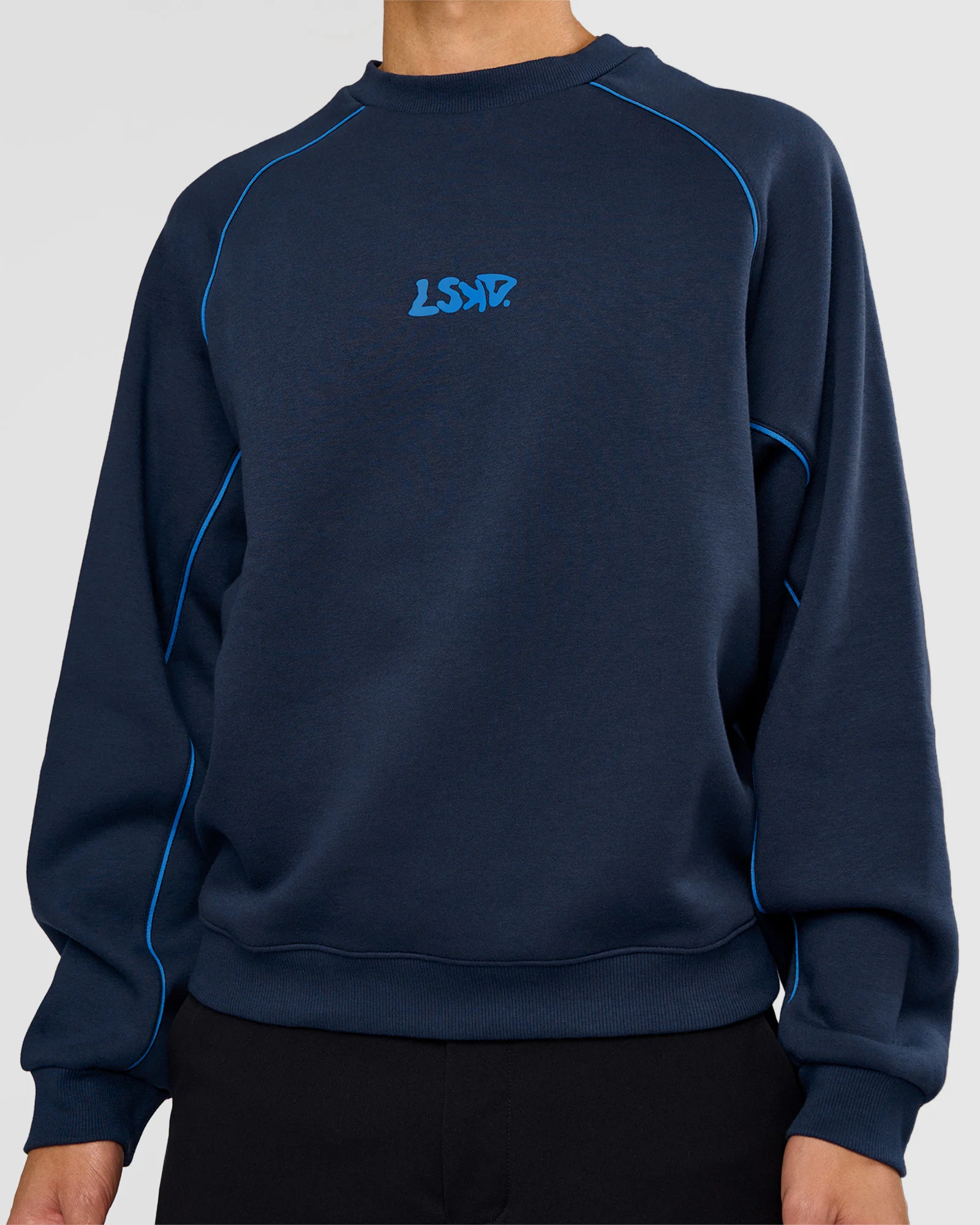 20926-axis-boxy-crew-sweater-future-navy-palace-blue-7.webp Axis Boxy Crew Sweater - Future Navy-Palace Blue