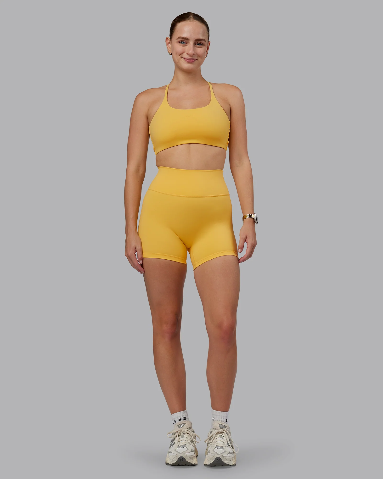 21011-fusion-ultra-high-rise-4-short-banana-cream-1.webp Fusion Ultra High-Rise 4" Short - Banana Cream
