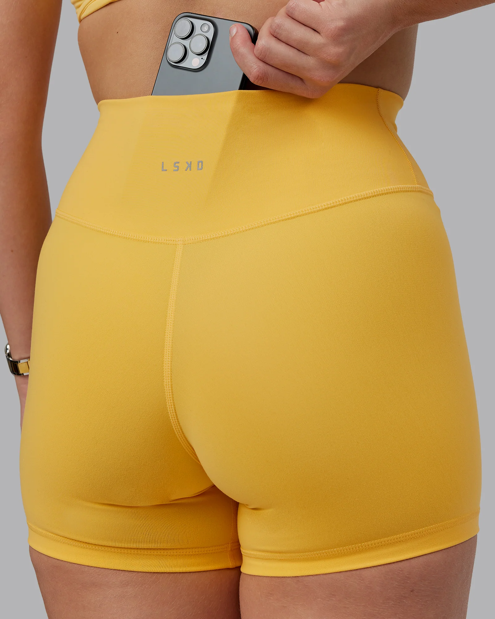 Fusion Ultra High-Rise 4" Short - Banana Cream