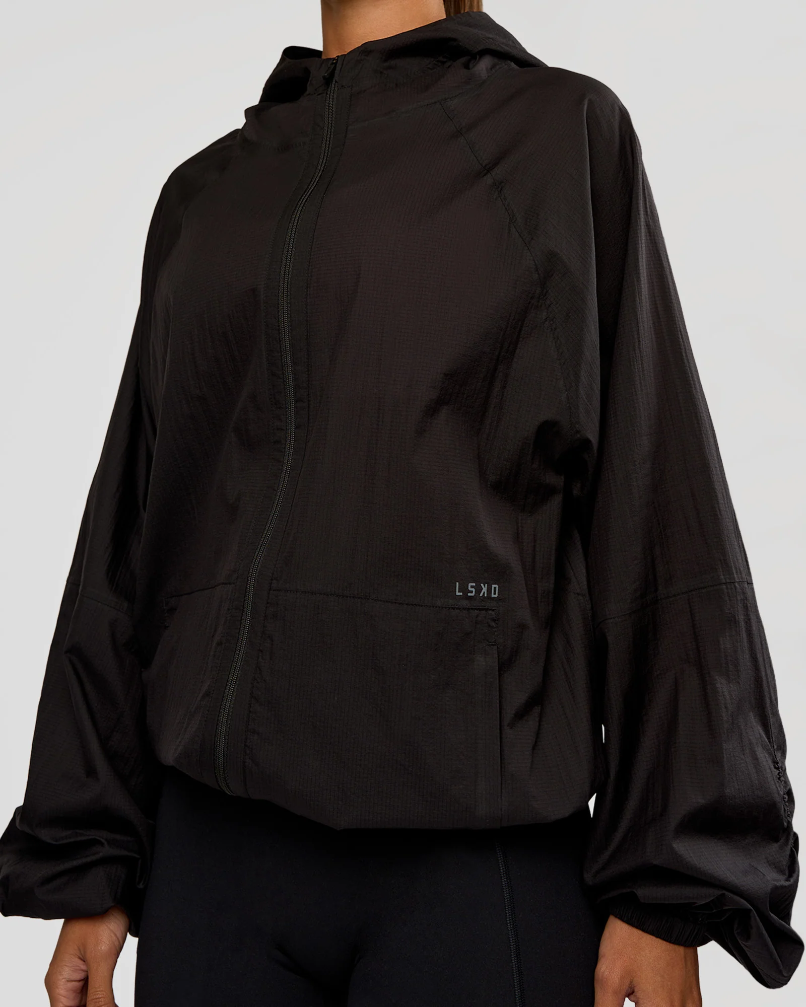 21090-run-light-jacket-black-12.webp Run Light Jacket - Black