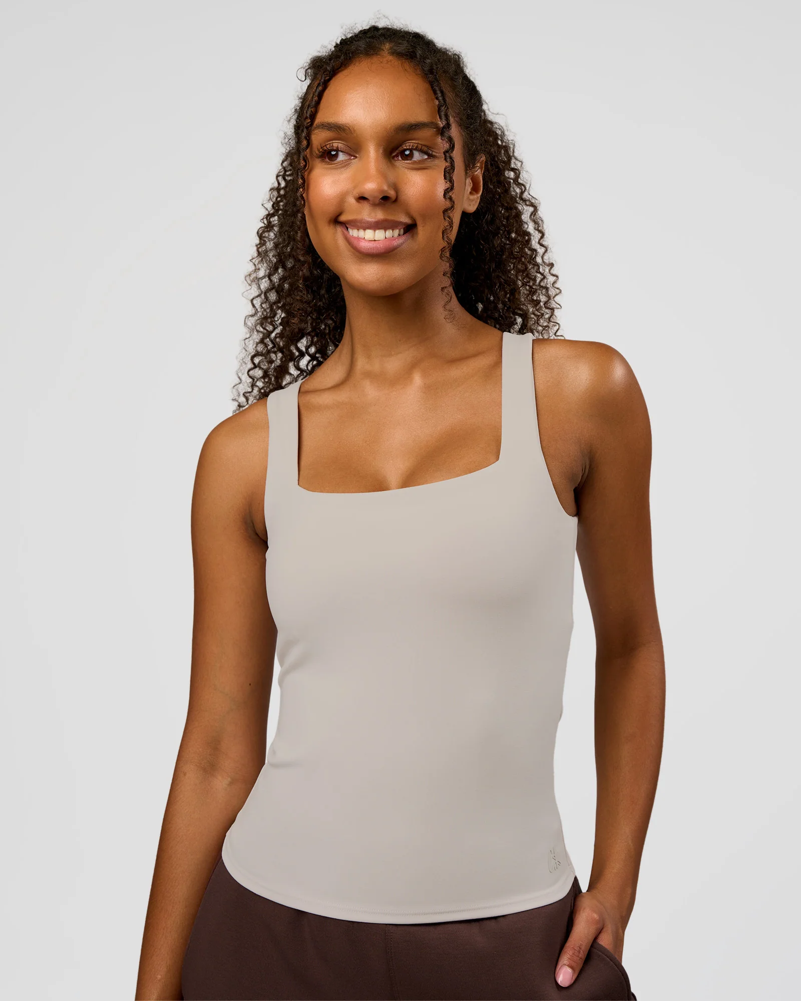 2110-cf-train-hard-shelf-bra-tank-clay-8.webp CF Train Hard Shelf Bra Tank - Clay