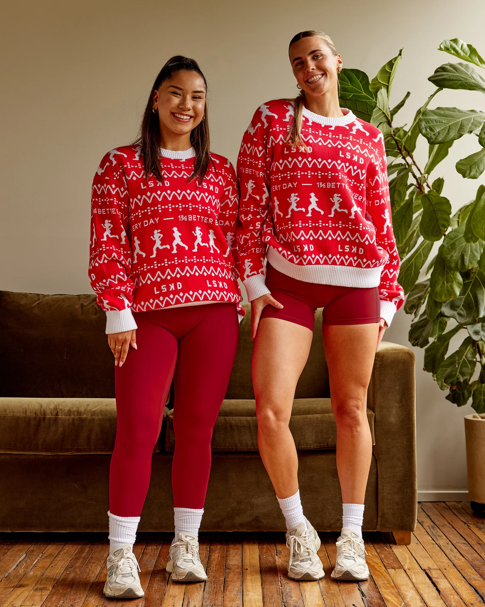 21171-lskd-christmas-knit-sweater-cherry-red-ivory-2.webp LSKD Christmas Knit Sweater - Cherry Red-Ivory