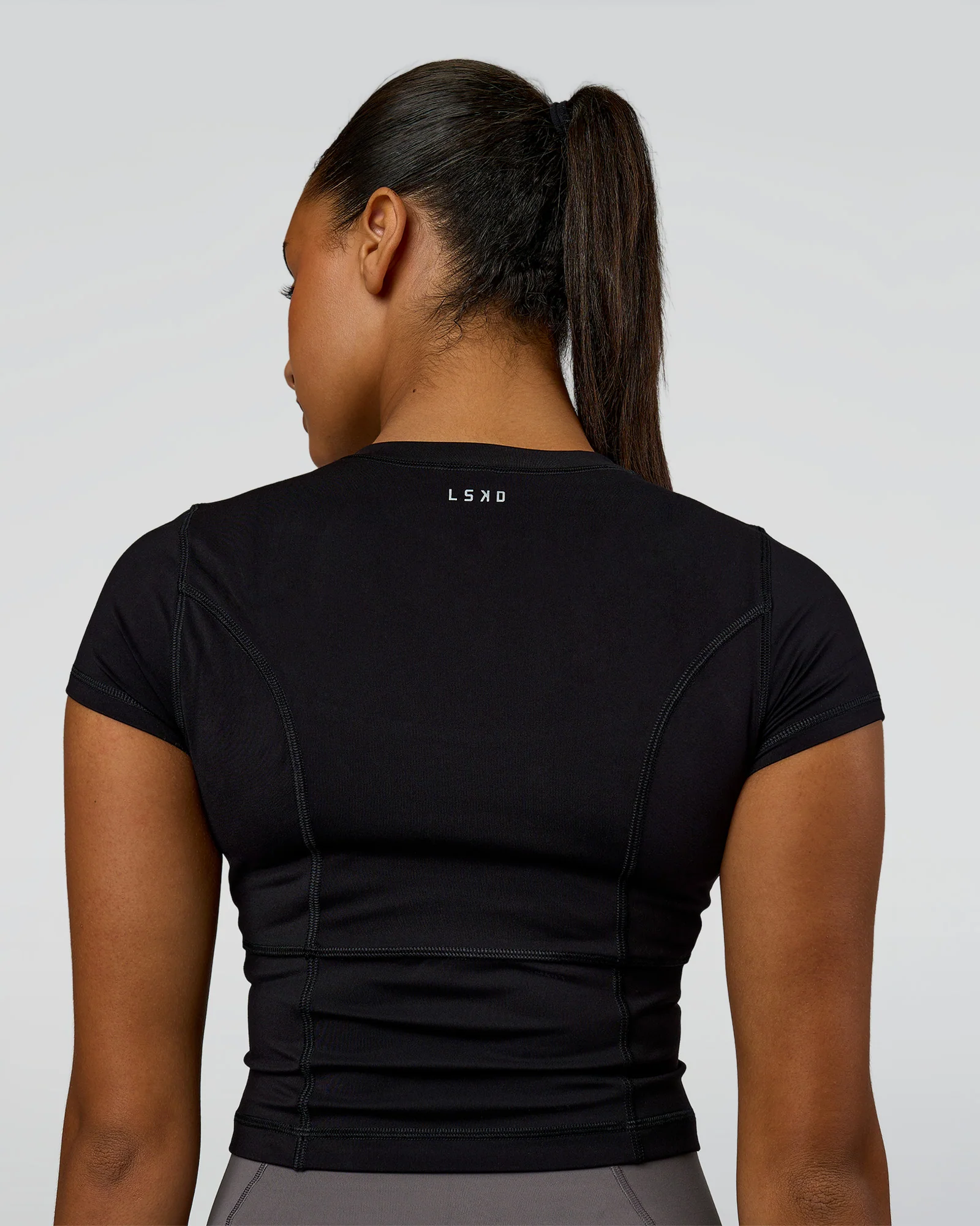 21210-black-l-black-l-variation-4.webp Bend Performance Short Sleeve Tee - Black