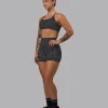 Elixir Ultra High-Rise 4" Short Pockets - Tranquil-Black