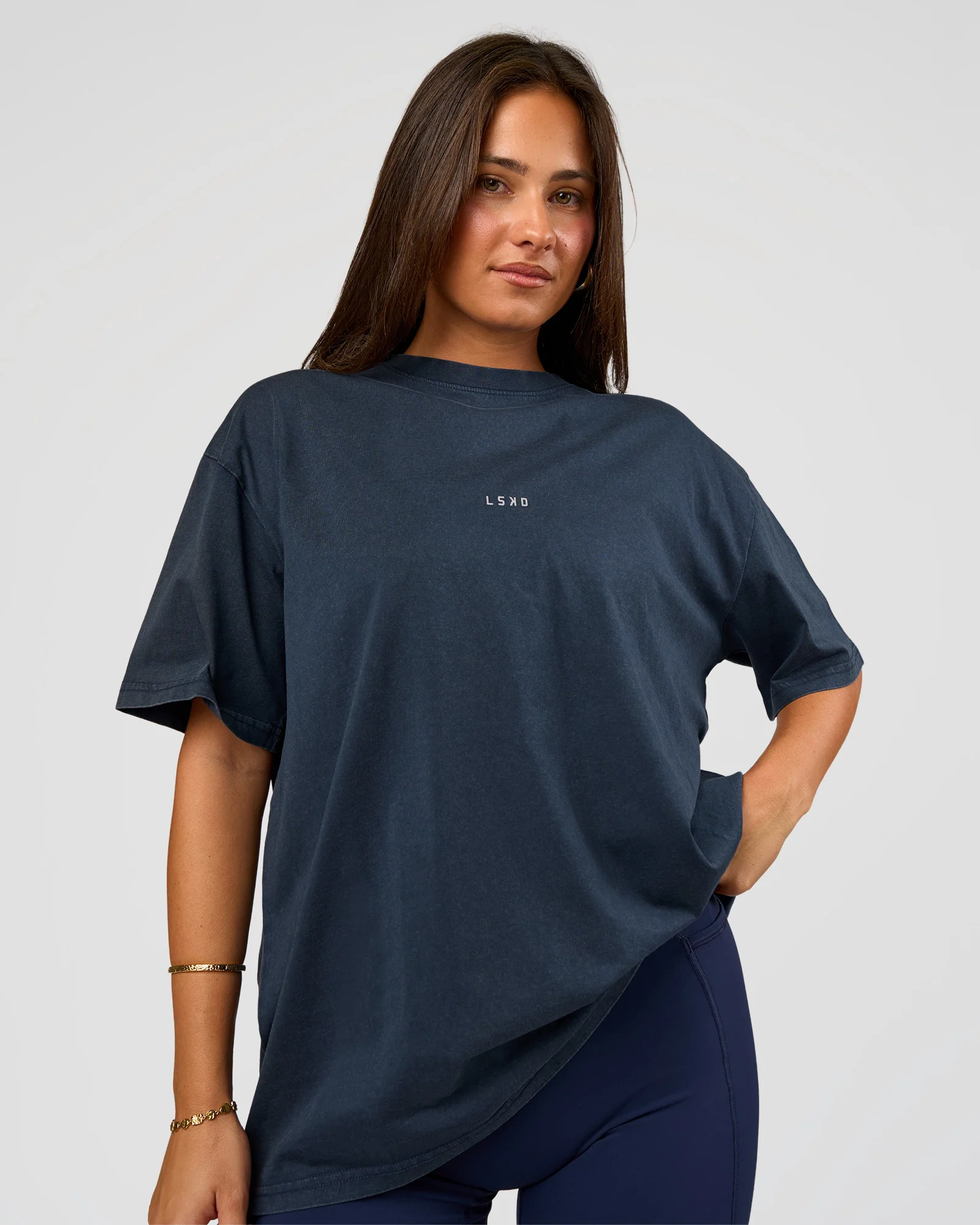 21231-built-on-values-oversized-washed-tee-future-navy-washed-white-3.webp Built On Values Oversized Washed Tee - Future Navy Washed-White