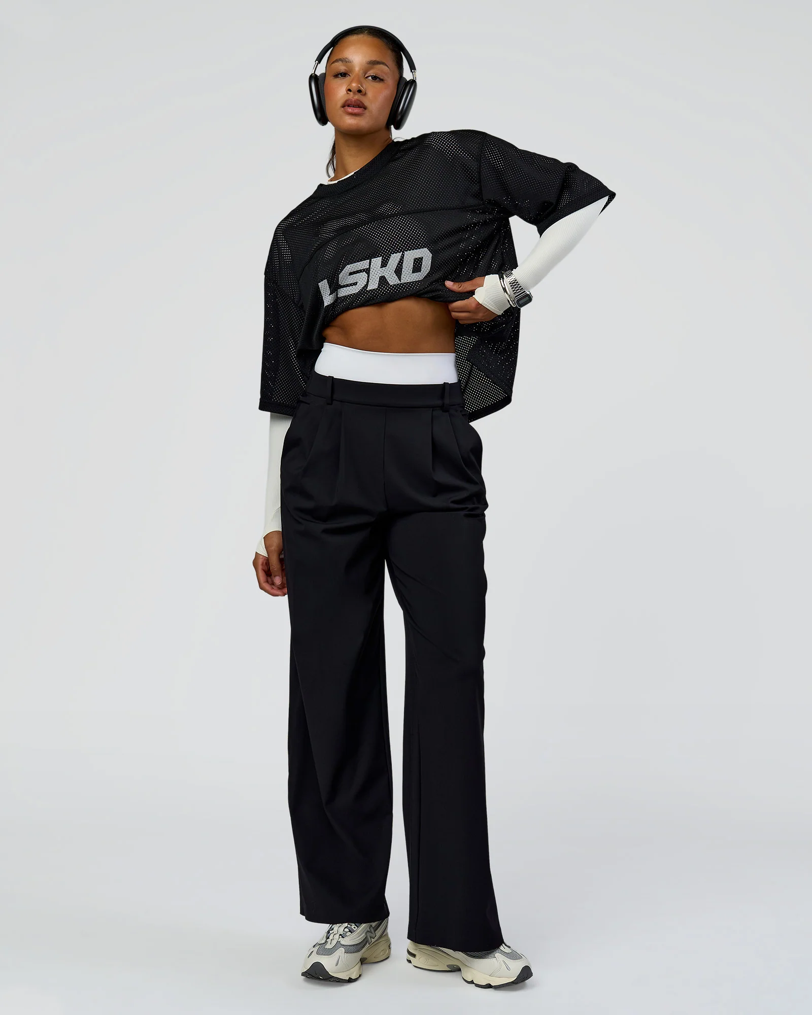 21274-aircore-jersey-black-black-4.webp AirCore Jersey - Black-Black