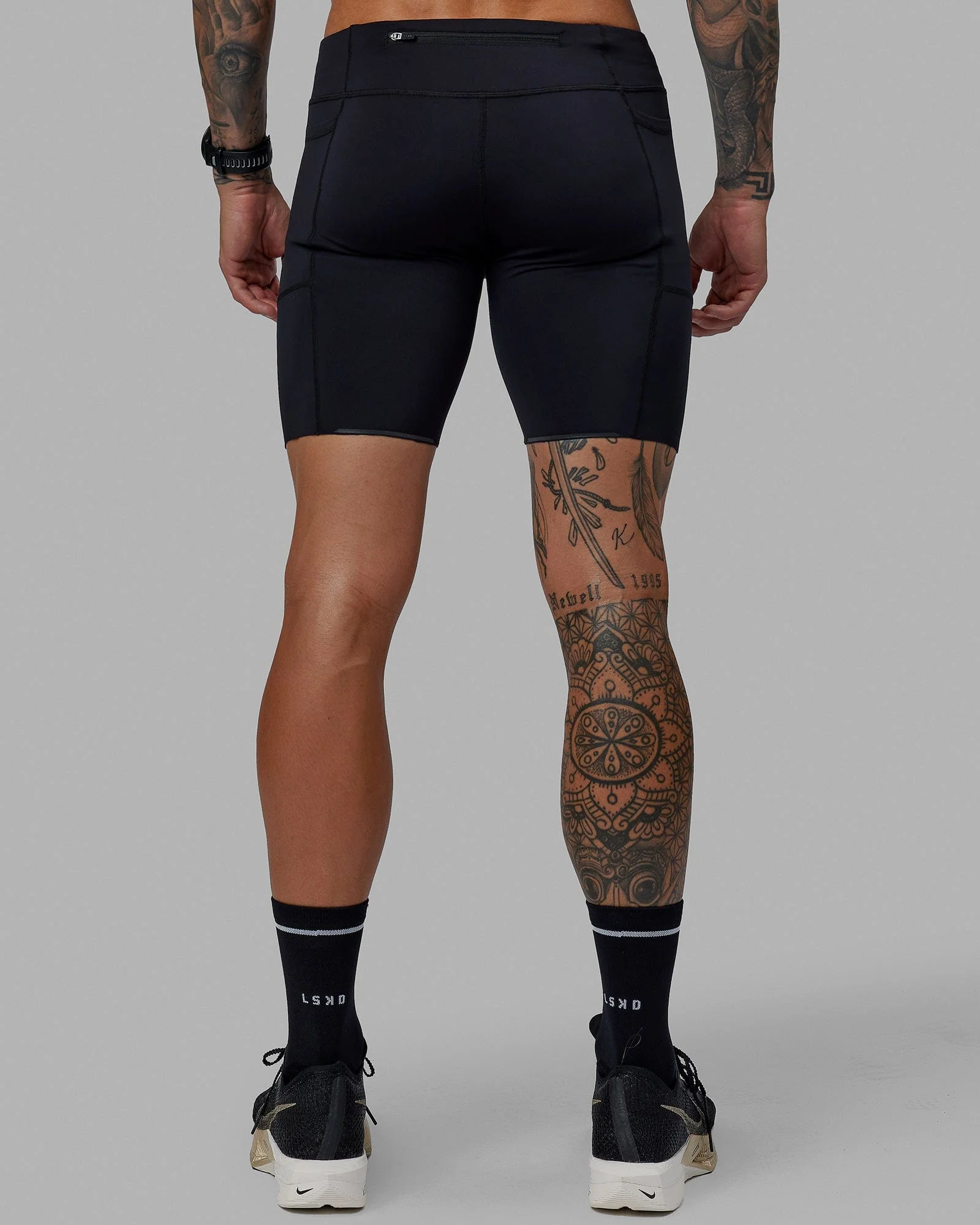 21443-o.g.-race-day-short-tight-8-black-4.webp O.G. Race Day Short Tight 8" - Black