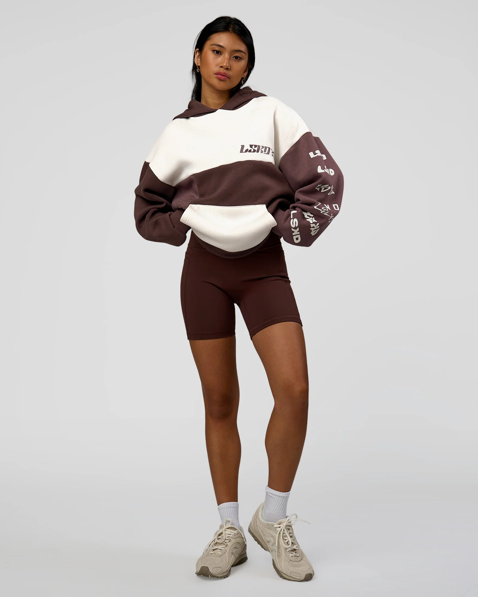 2197-deconstructed-fleece-hoodie-off-white-cocoa-powder-choc-5.webp Deconstructed Fleece Hoodie - Off White-Cocoa Powder-Choc