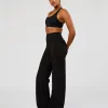 Flow Bonded Scoop Neck Sports Bra - Black
