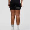 2285-elite-hype-reflective-run-high-rise-7-short-pockets-black-hype-reflective-5.webp Elite Hype Reflective Run High-Rise 7" Short Pockets - Black-Hype Reflective