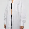 2294-go-to-oversized-shirt-white-10.webp Go-To Oversized Shirt - White